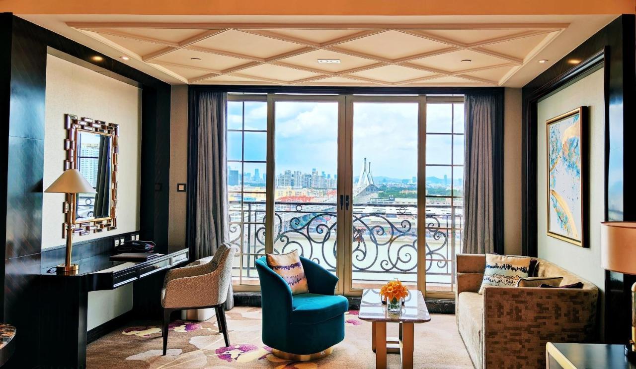 Twin Room with Lake View
