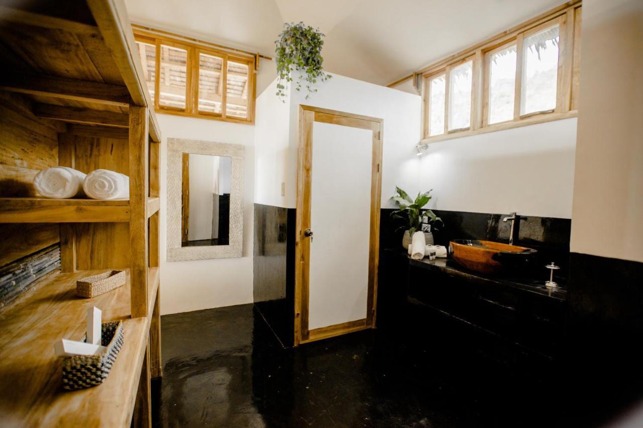 Deluxe Double Room with Sea View,1033807163:JPEG