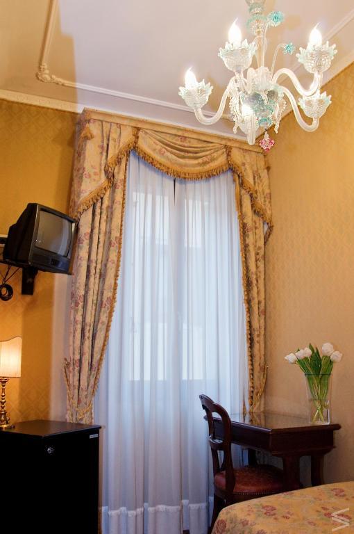 Classic Single Room,53489563:JPEG