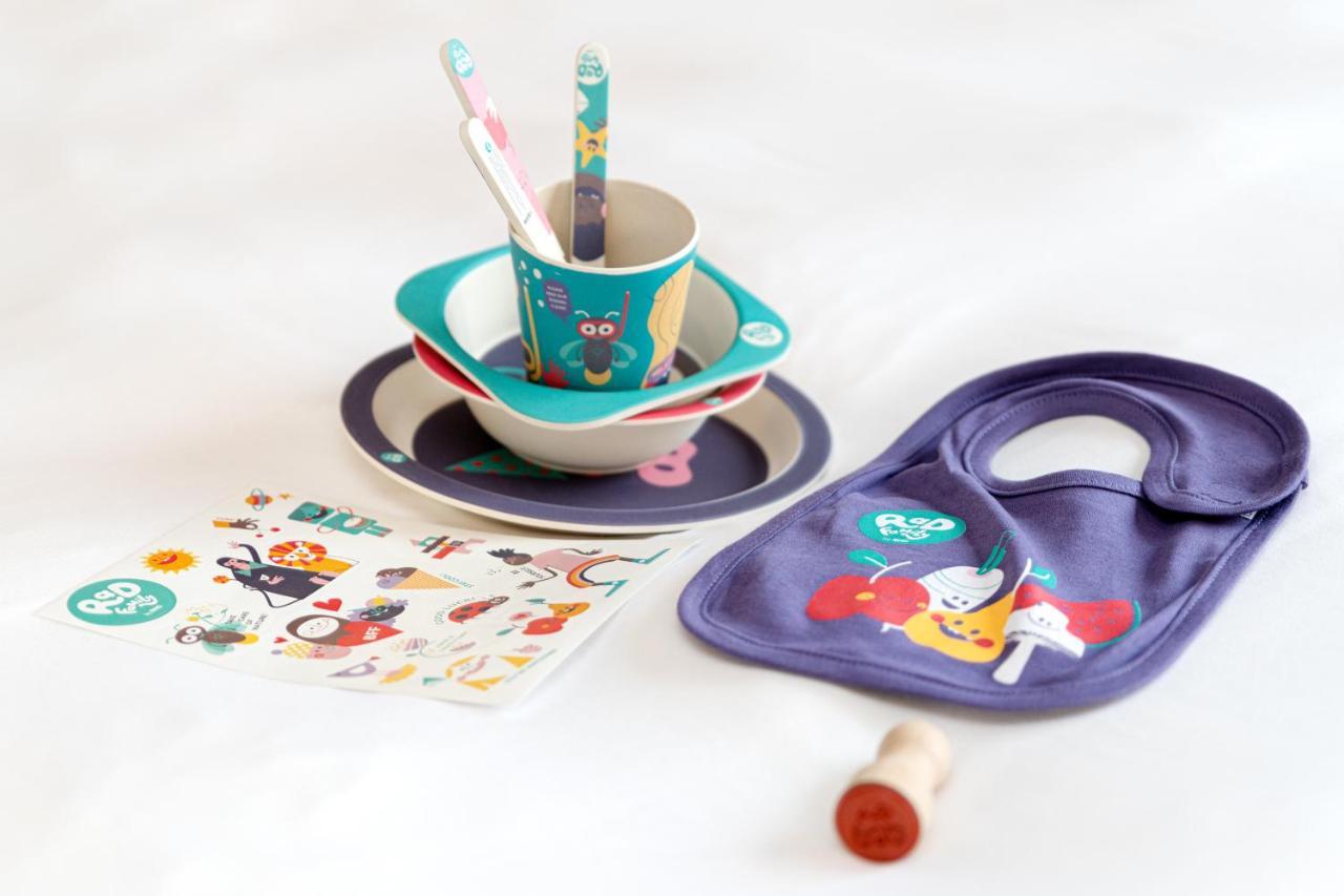 Family Room,1545586201:JPEG