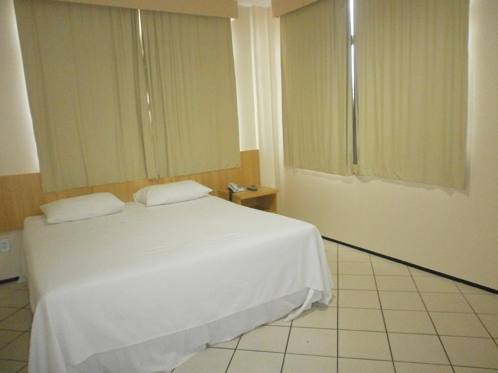 Quarto Duplo Standard
