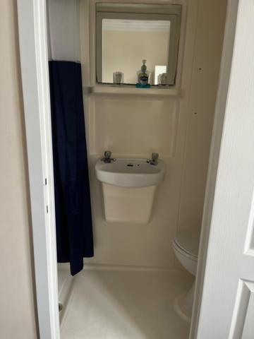 Basic Twin Room