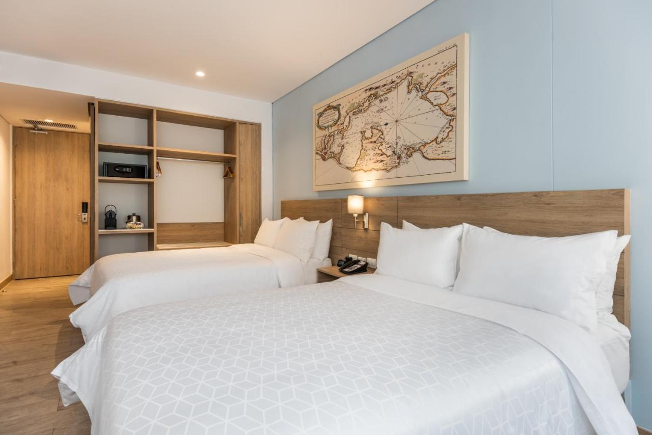 Standard Double Room with Two Double Beds