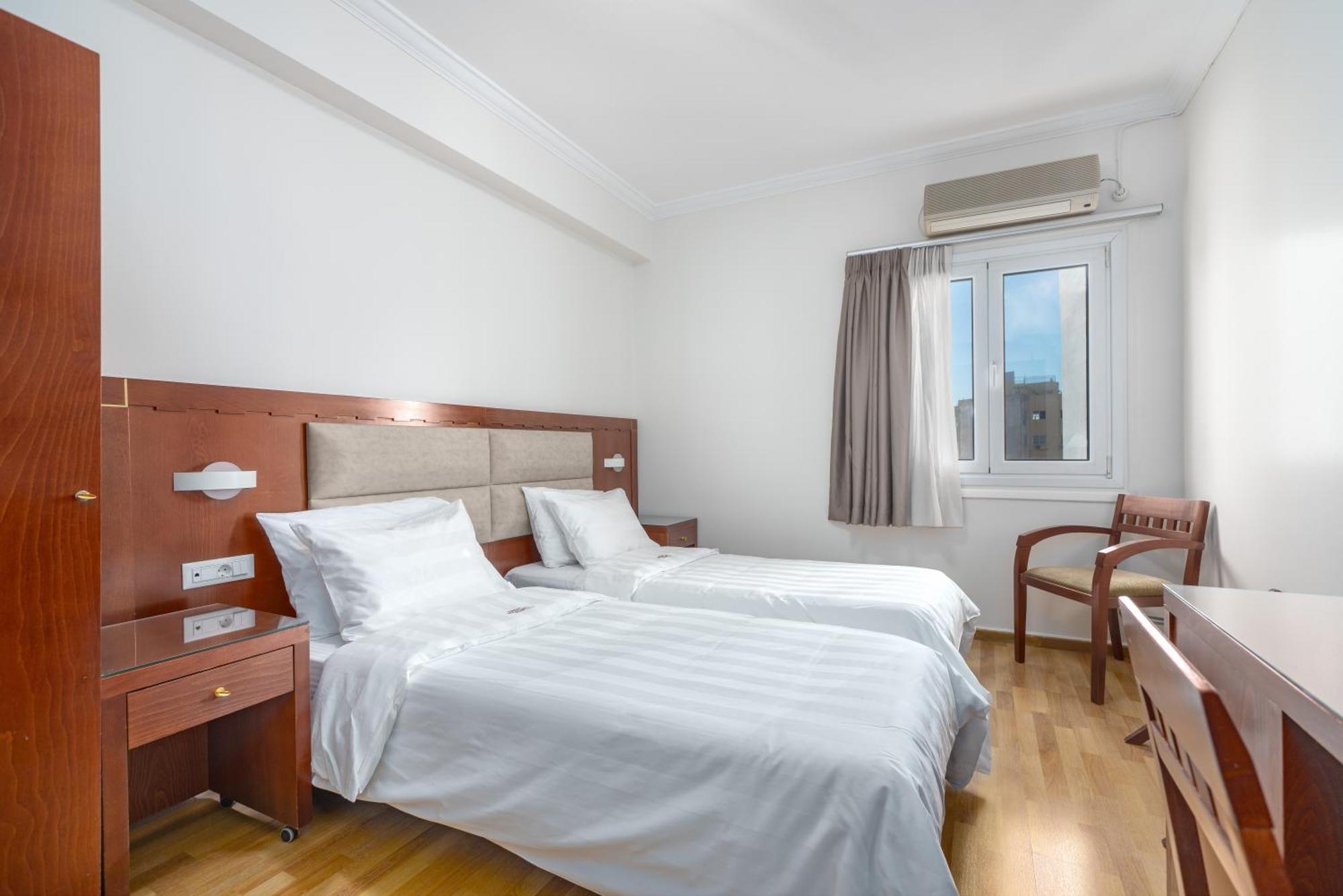 Economy Double or Twin Room,1273241047:JPEG