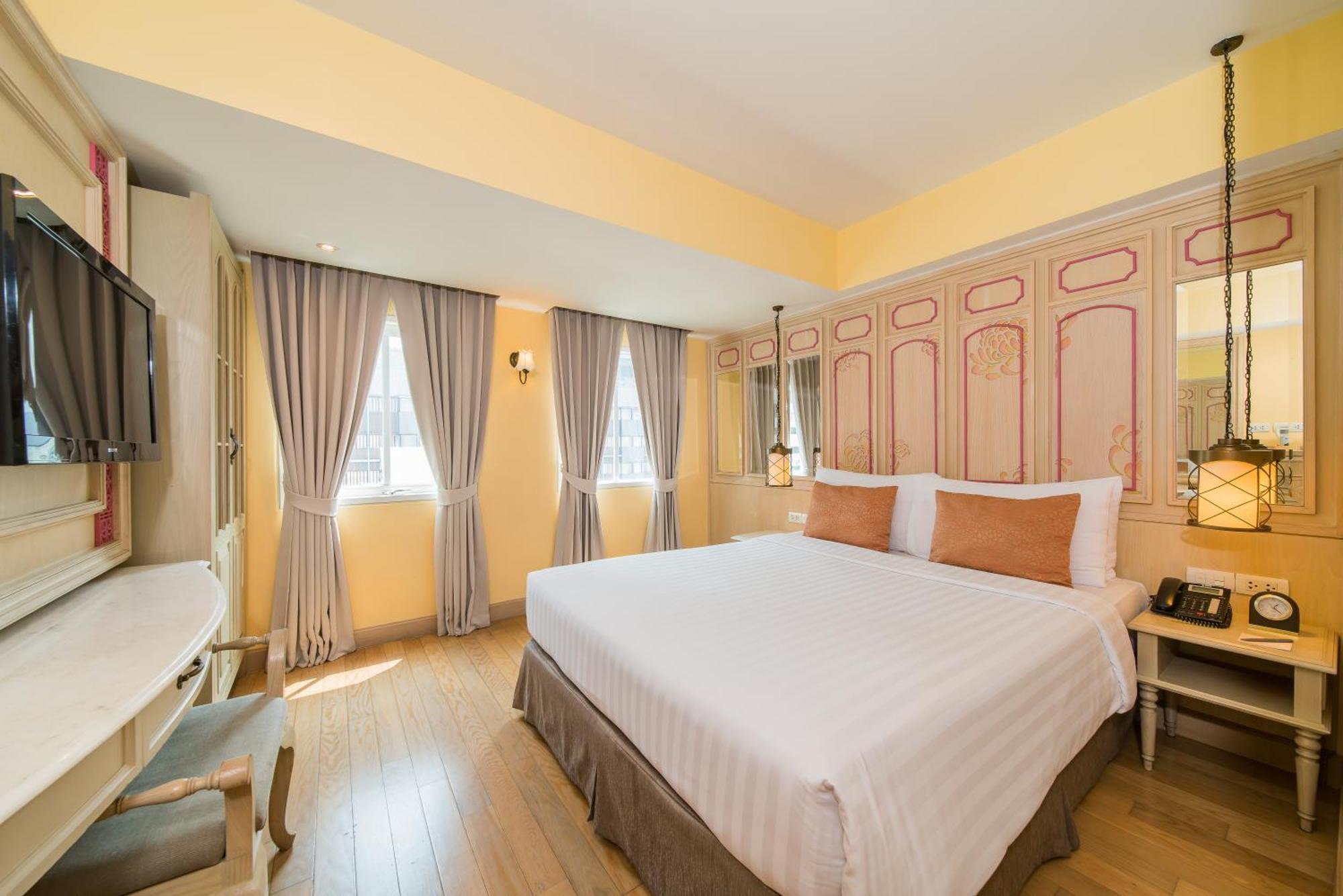 Superior Double or Twin Room,1208902108:JPEG