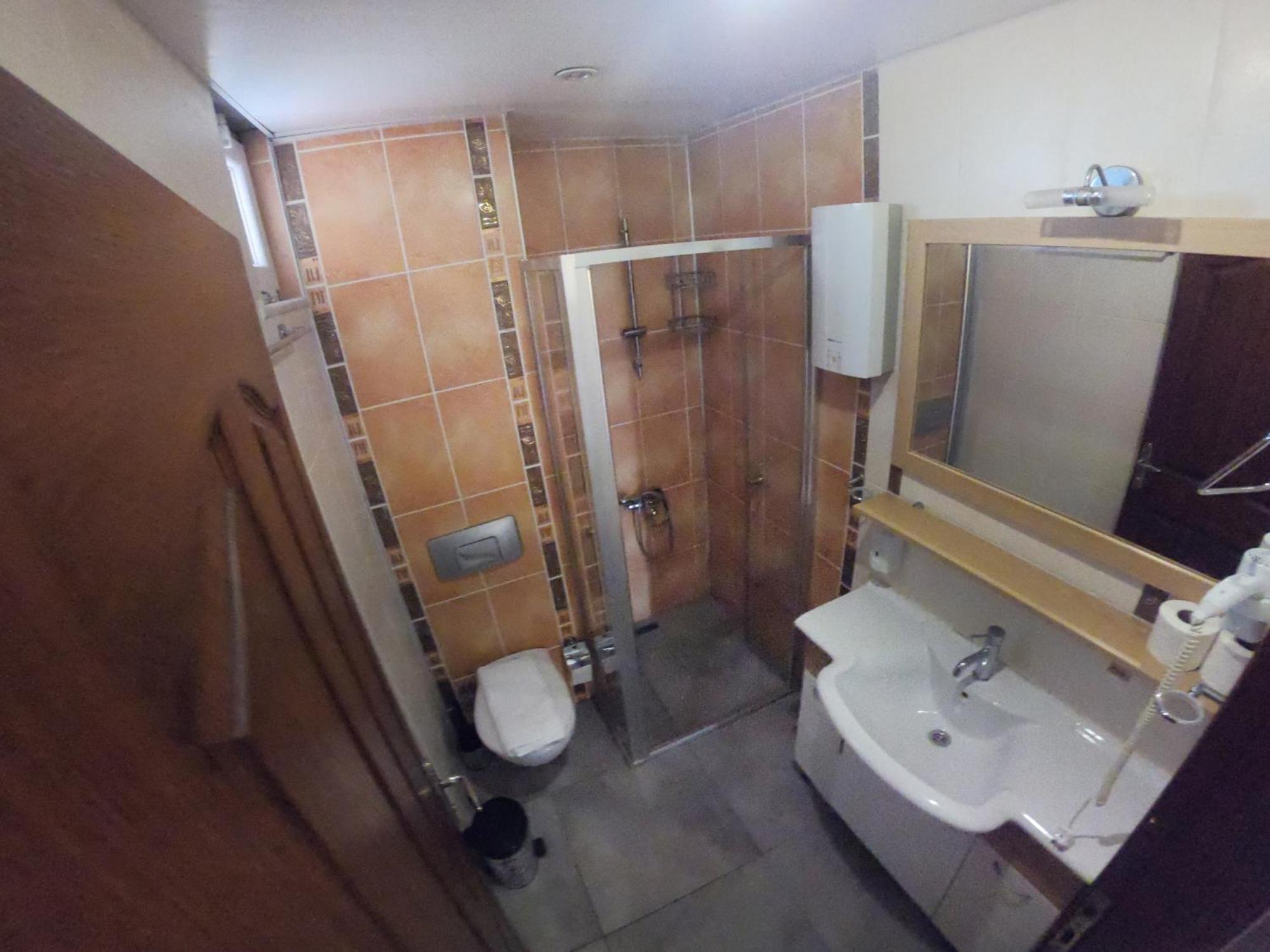 Two-Bedroom Apartment,1209817462:JPEG