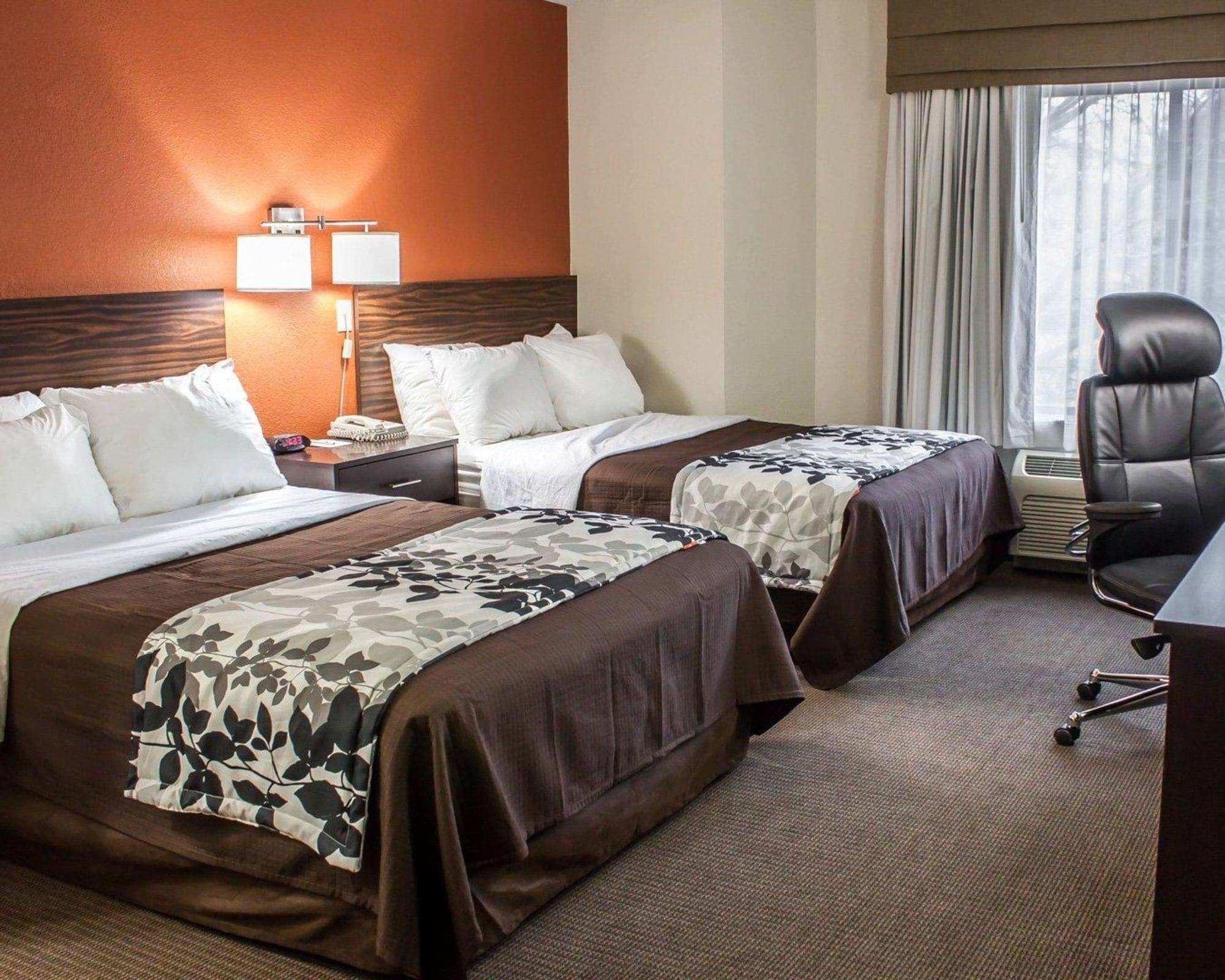 Double Room with Two Double Beds - Non-Smoking