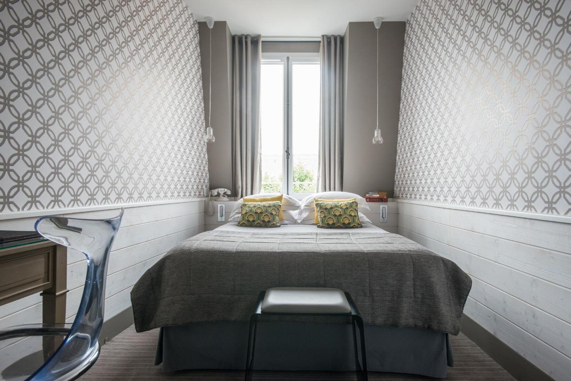 Standard Double Room,1279124122:JPEG