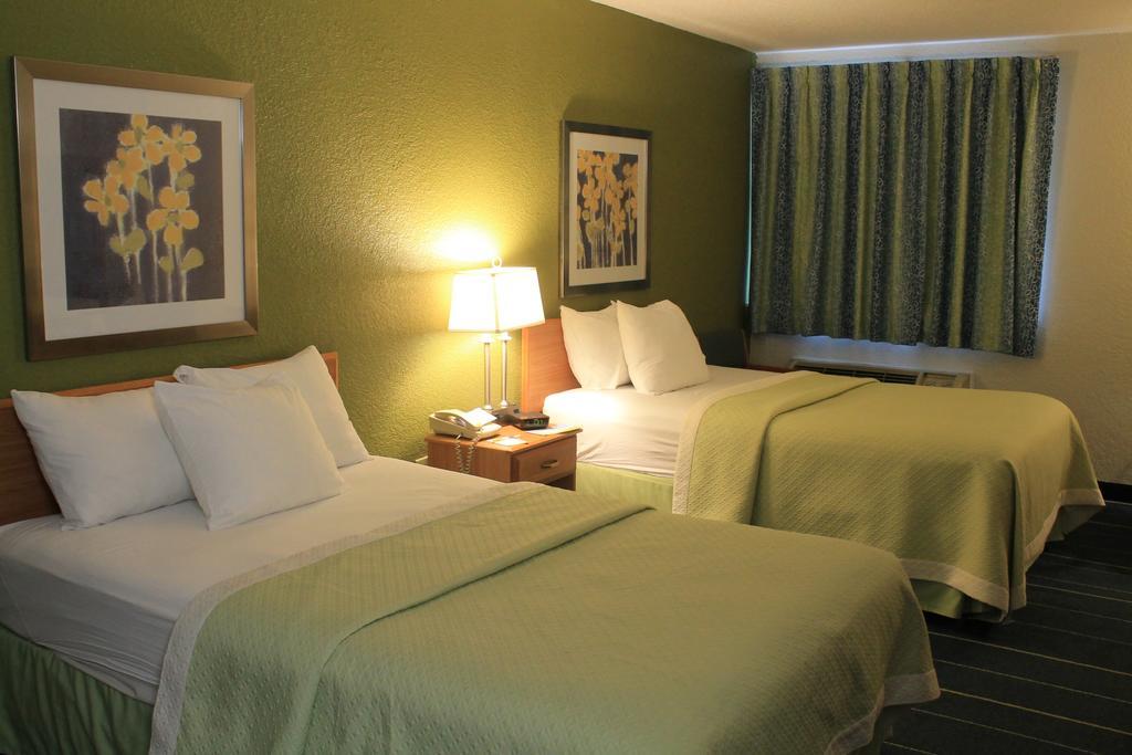 Standard Room with Two Double Beds - Non-Smoking