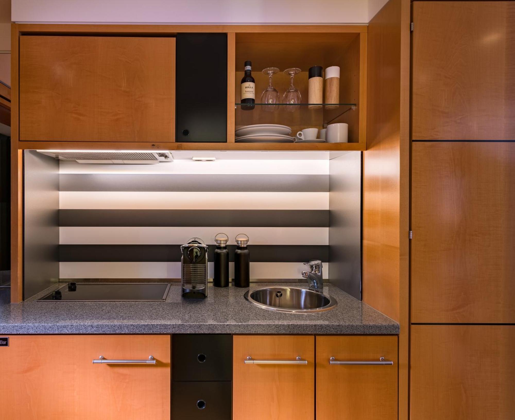 Two-Bedroom Suite Kitchenette,1284973327:JPEG