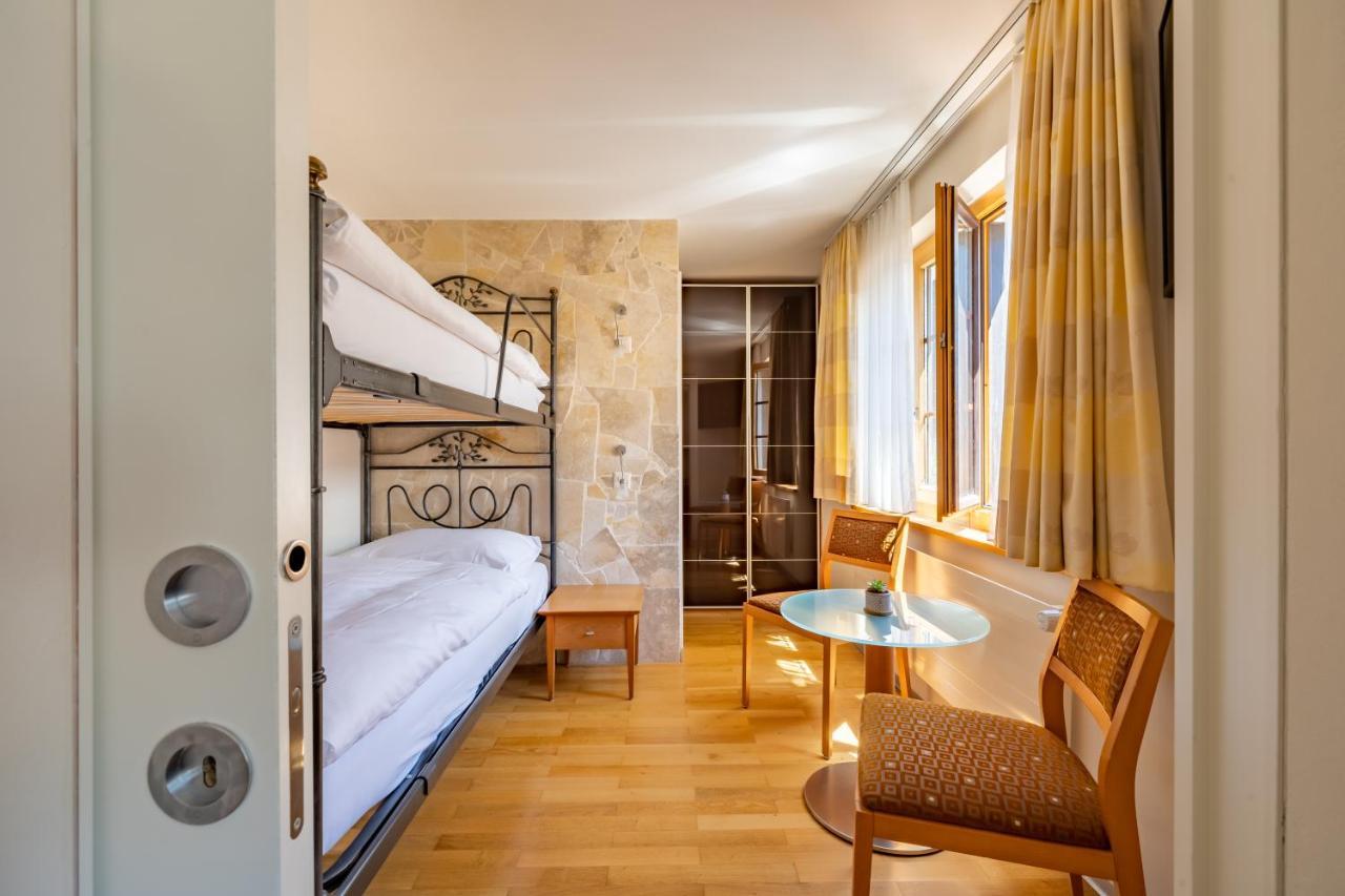 Chambre Familiale (2 Adultes et 2 Enfants)