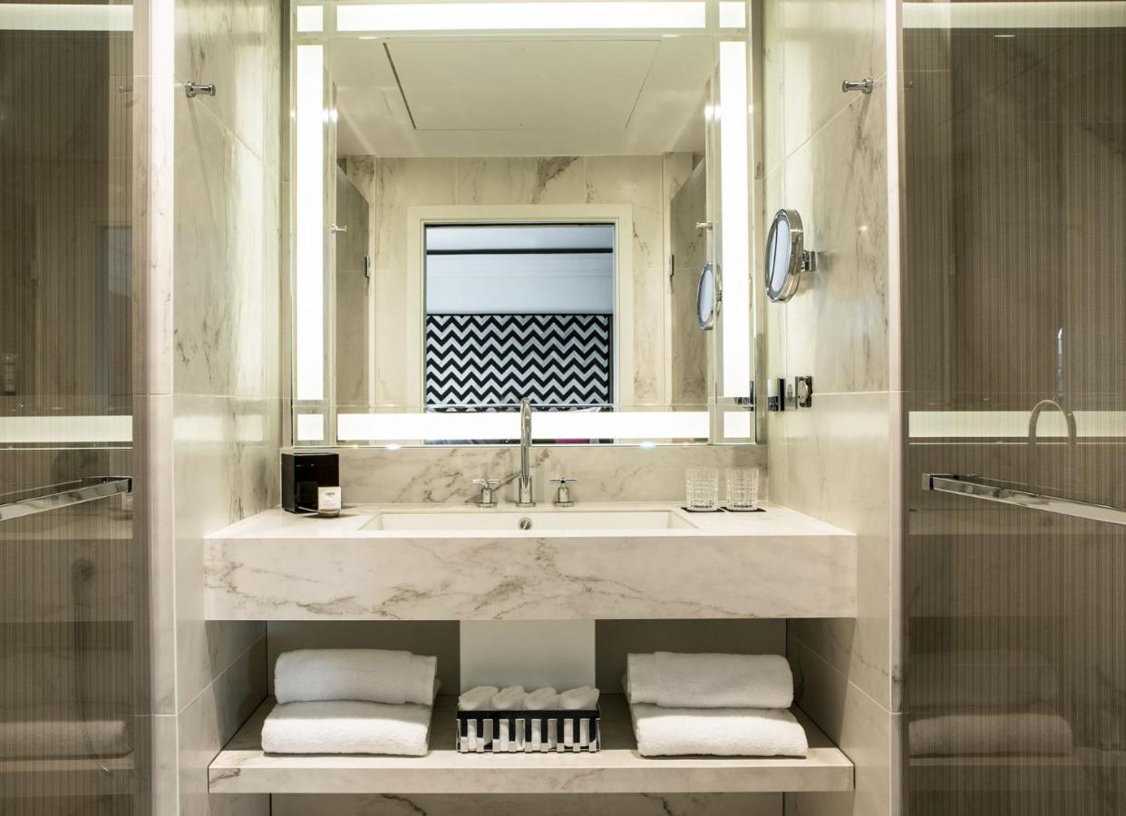 Deluxe Double Room,1381281032:JPEG