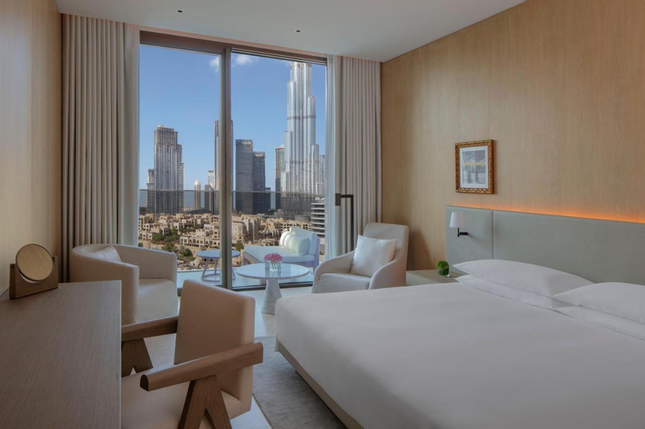 Deluxe Kamer met Kingsize Bed, Balkon en Uitzicht op de Burj Khalifa