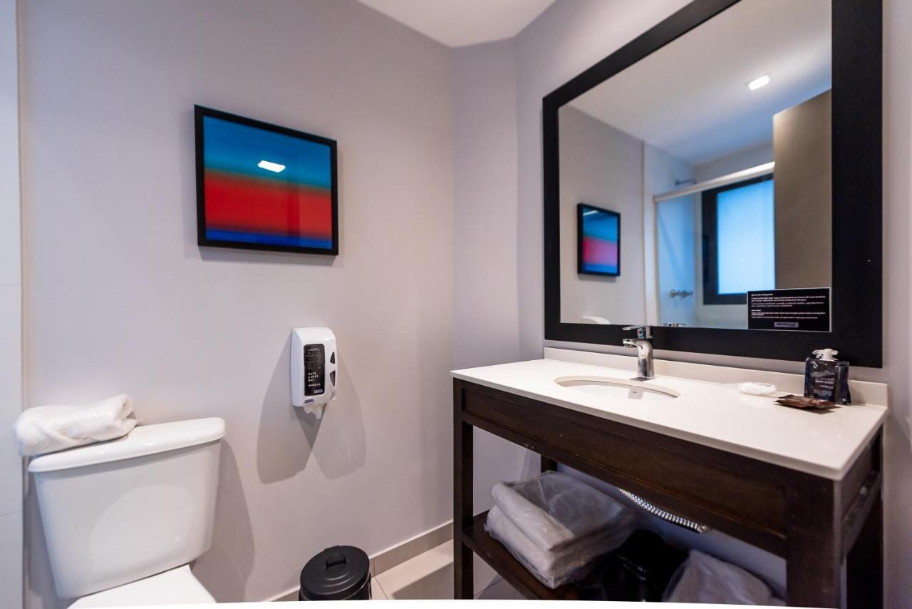 Quarto Triplo Standard (3 Camas de Solteiro)