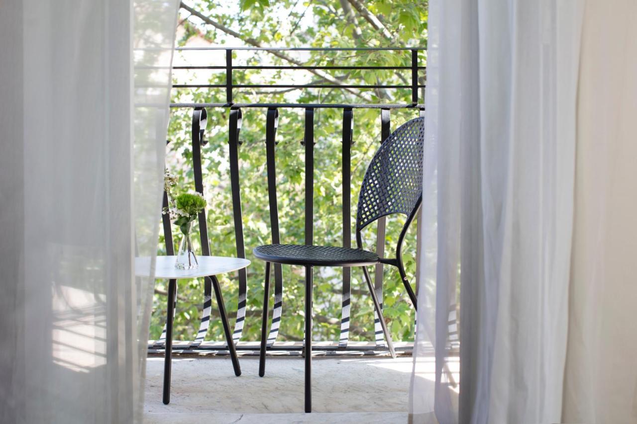 Chambre Lit King-Size Premium avec Balcon et Vue