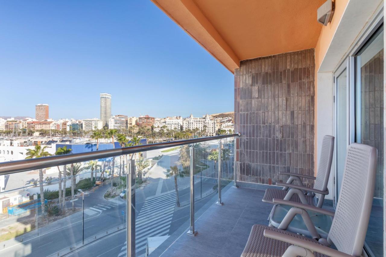 Junior Suite con Vista Porto Turistico 