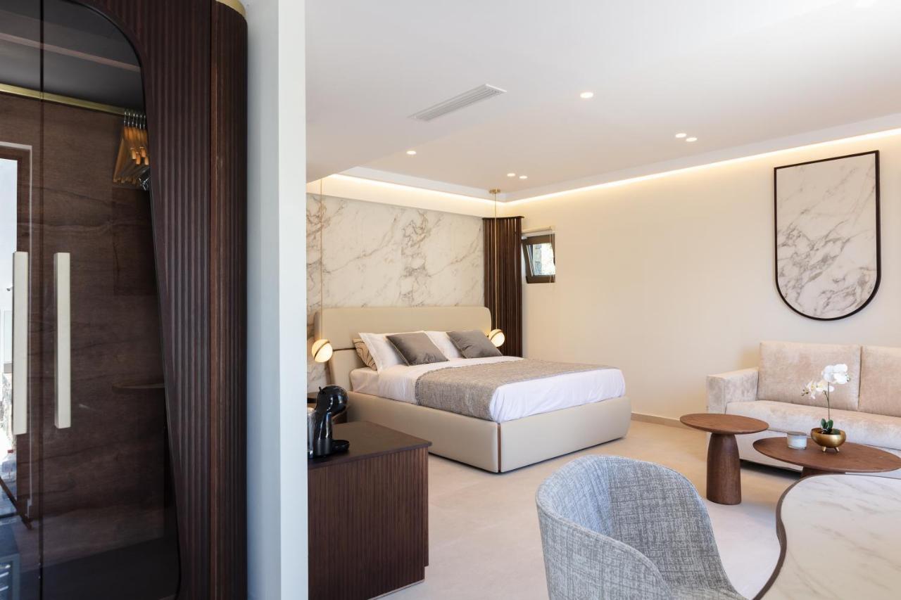 Deluxe Suite Land View - Outdoor Jacuzzi