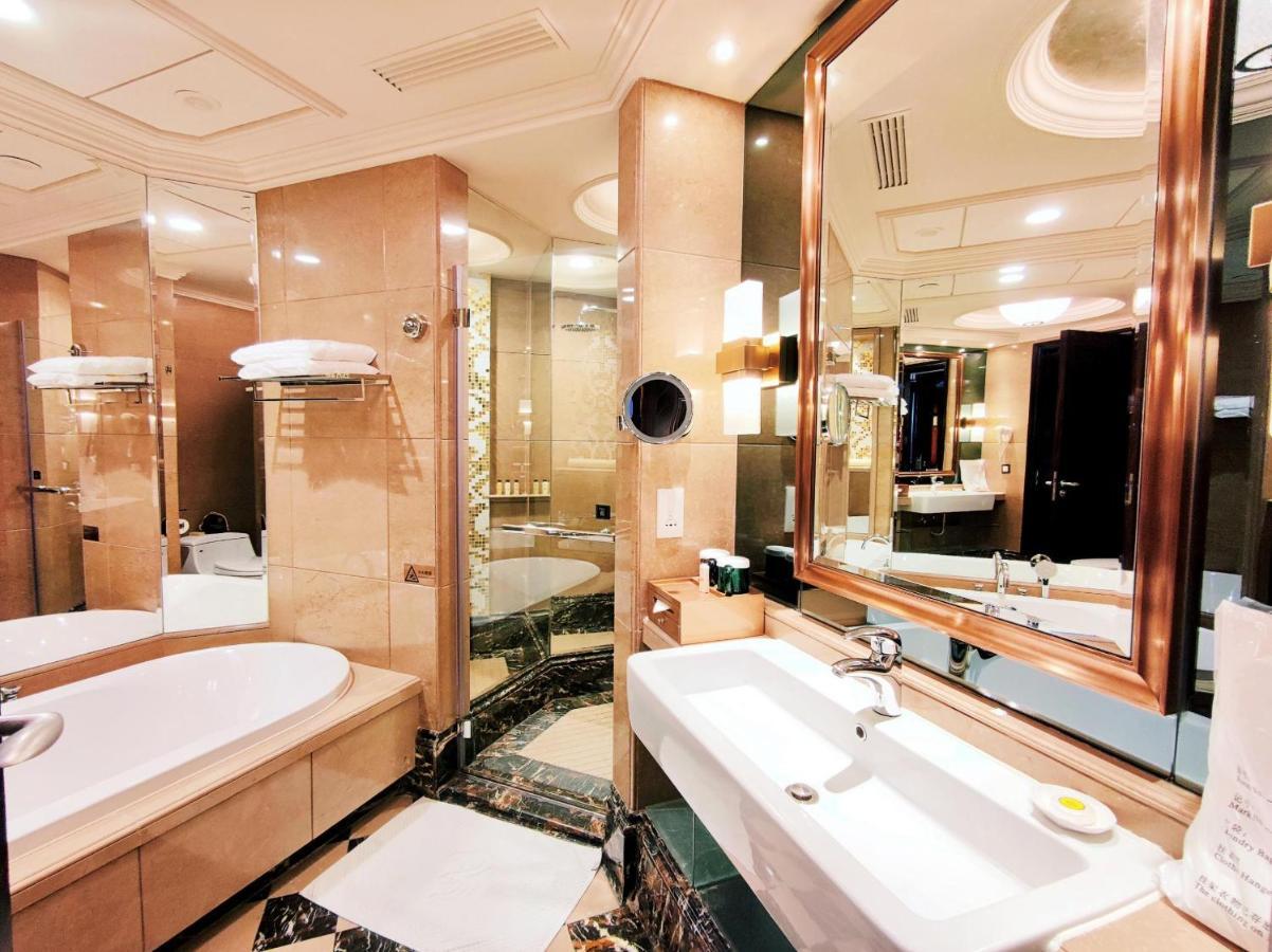 Double Room,1356729620:JPEG