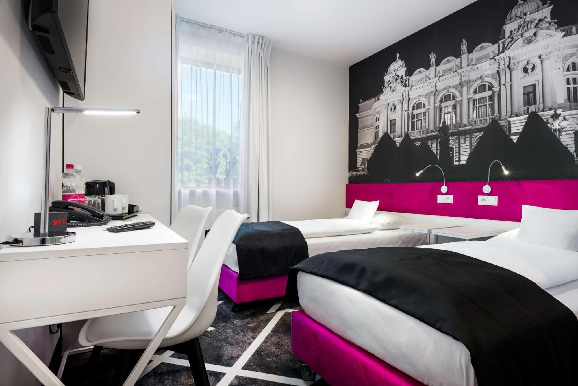 Premium Tweepersoonskamer met 2 Aparte Bedden