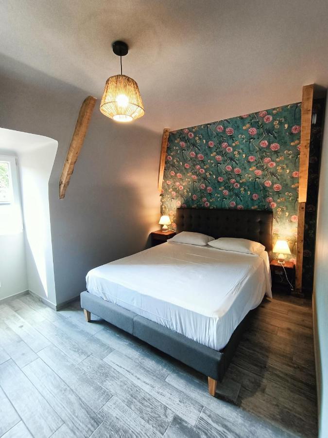 Chambre Lit Queen-Size - Vue sur Jardin