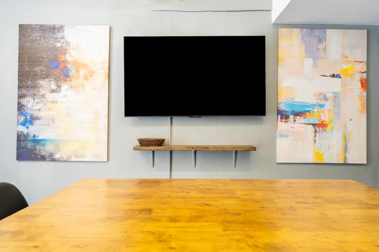 Superior Studio,1475255293:JPEG