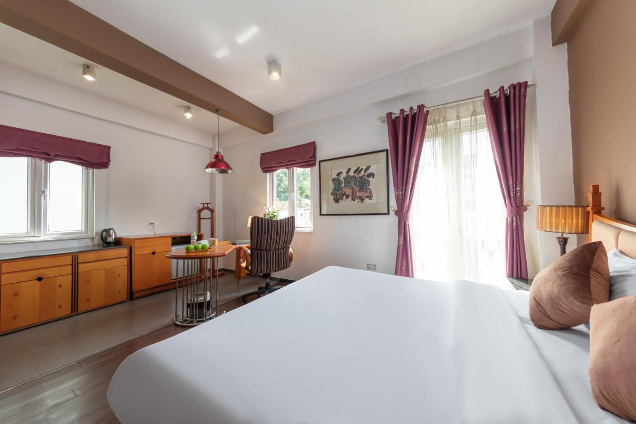 Kamer met Kingsize Bed en Balkon