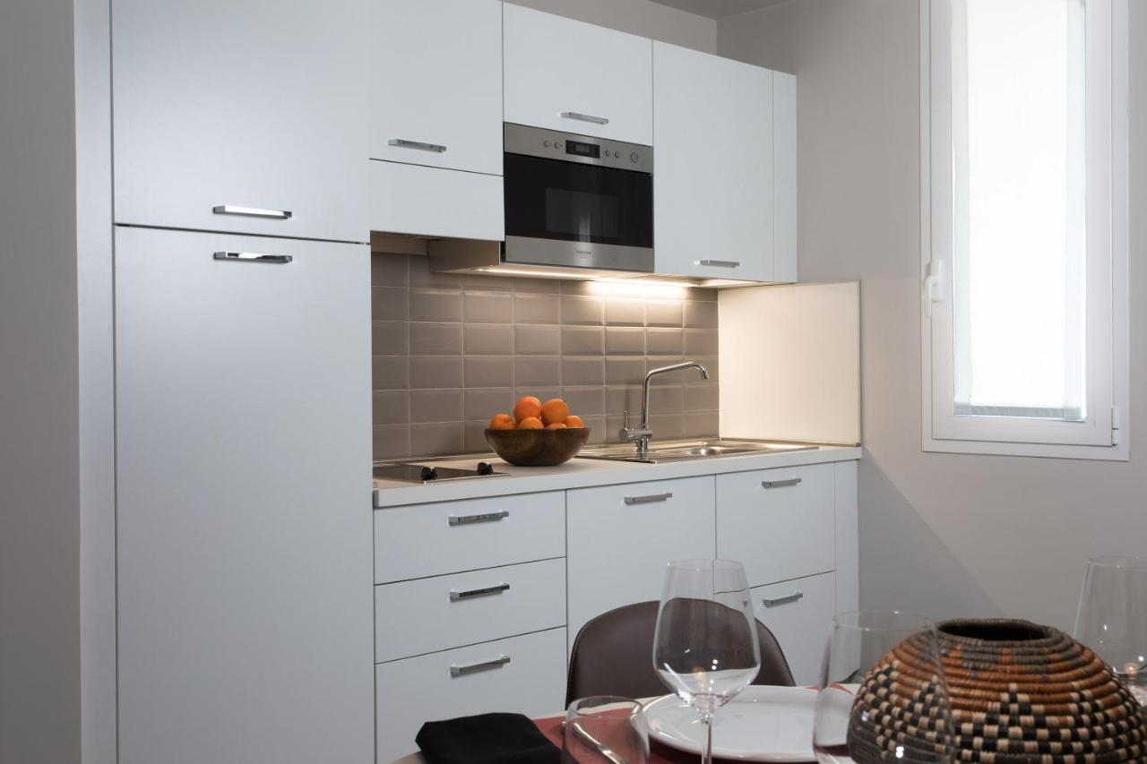 Deluxe Apartment,1498537651:JPEG