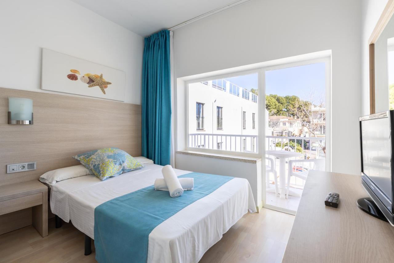 Deluxe Single Room with Balcony