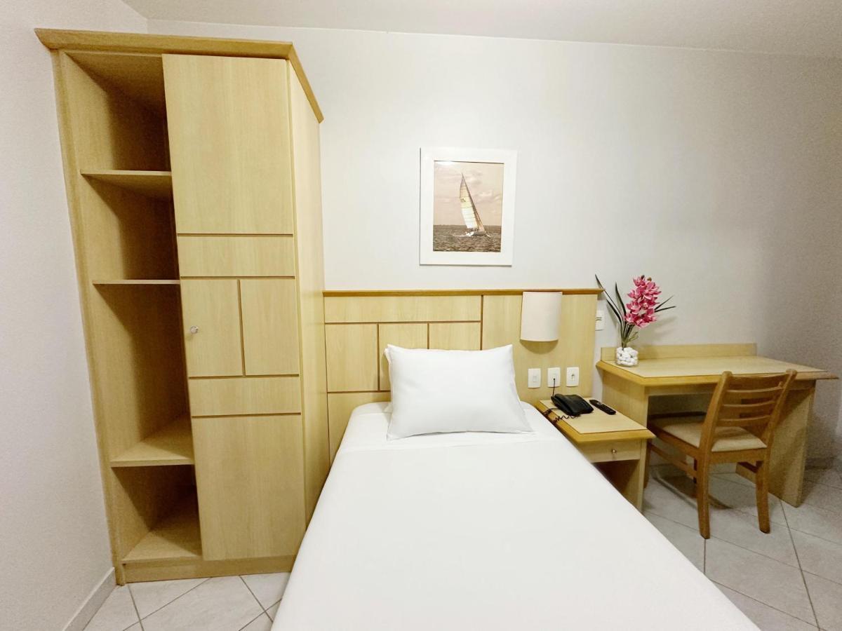 Quarto Individual