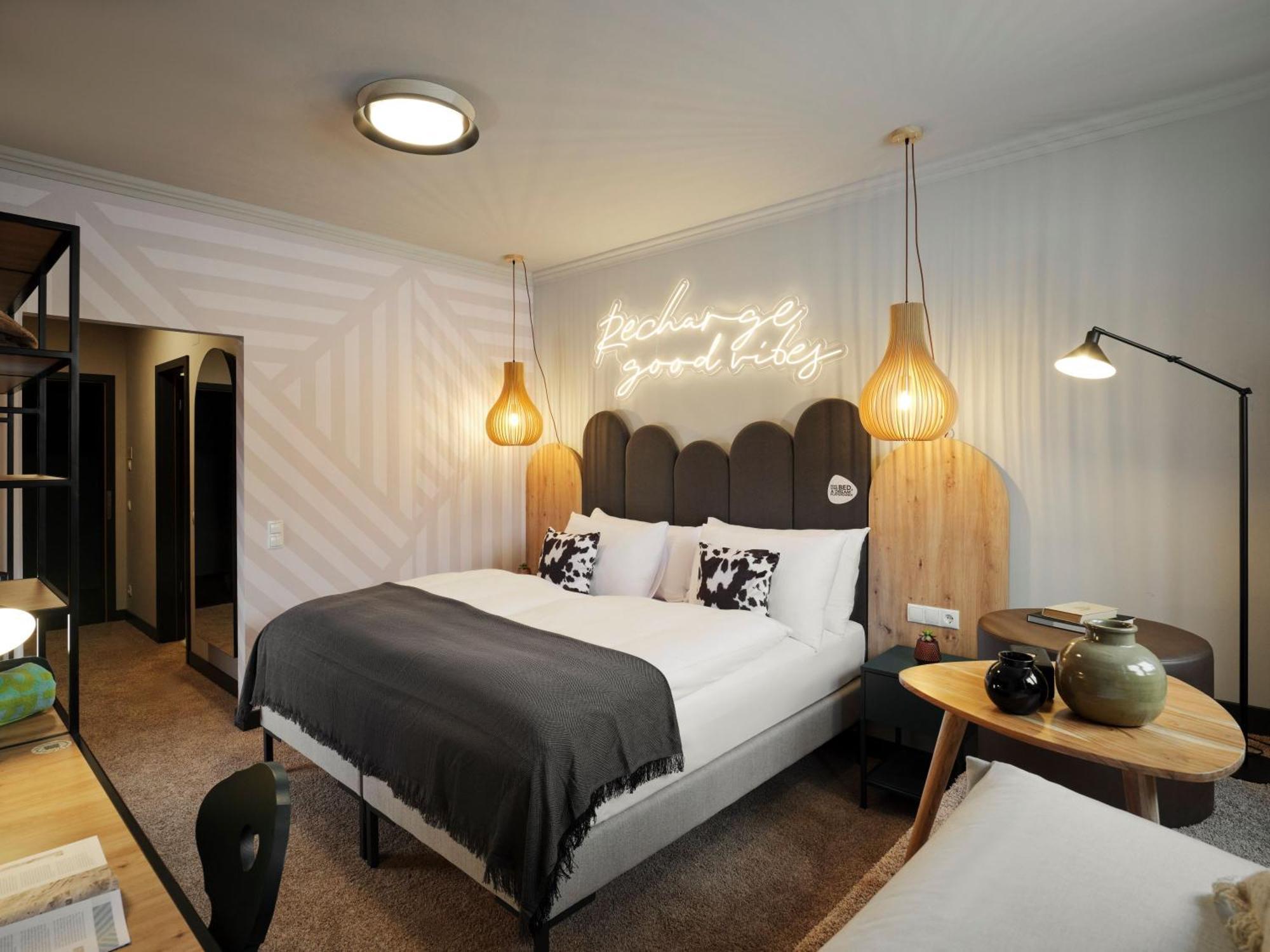 [PLACESROOM] SIZE M FOR 2