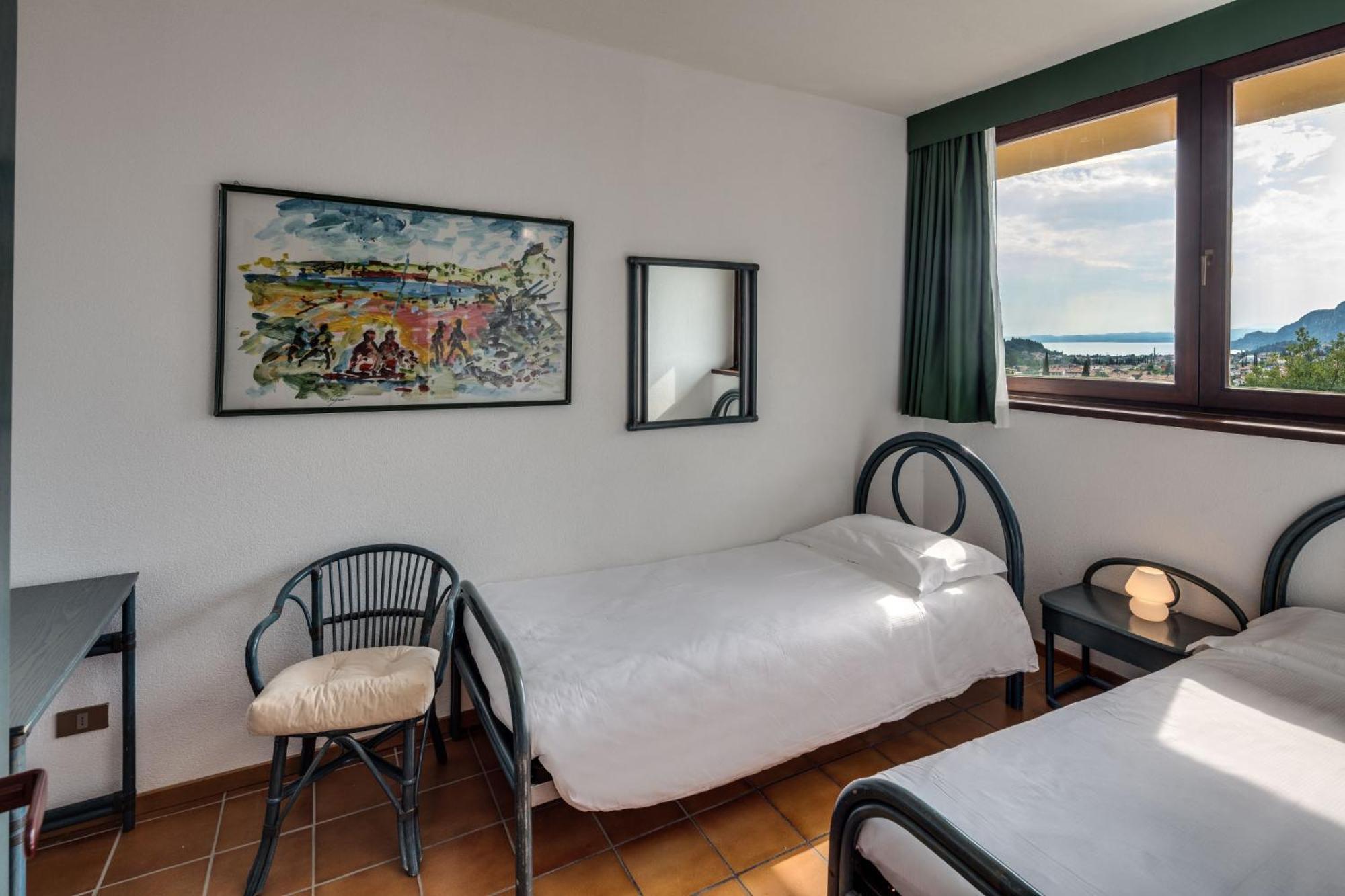 Premier Appartement met 2 Slaapkamers en Uitzicht op het Meer