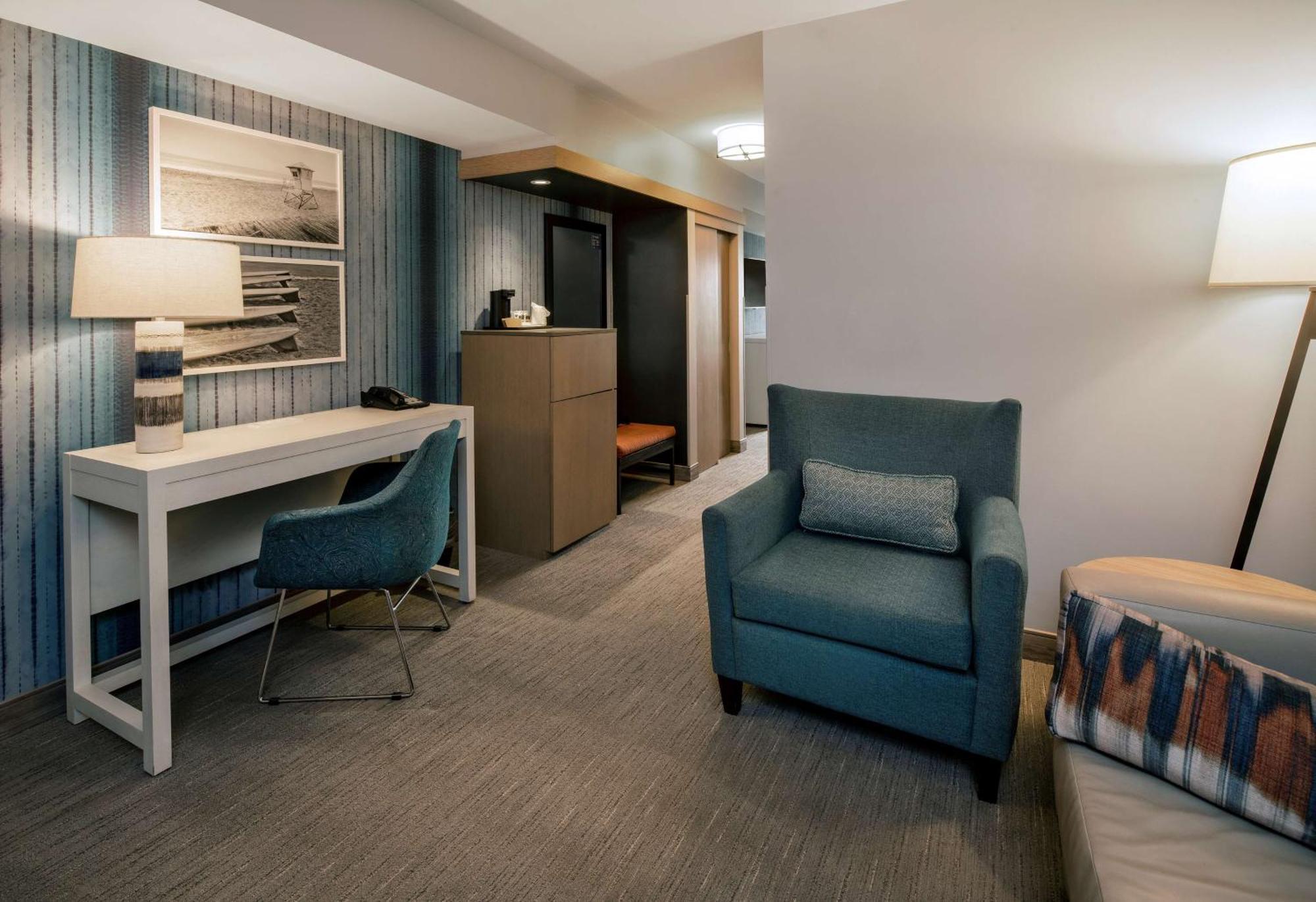 King Studio Suite