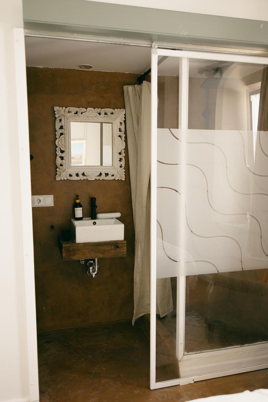 Tweepersoonskamer met Eigen Badkamer