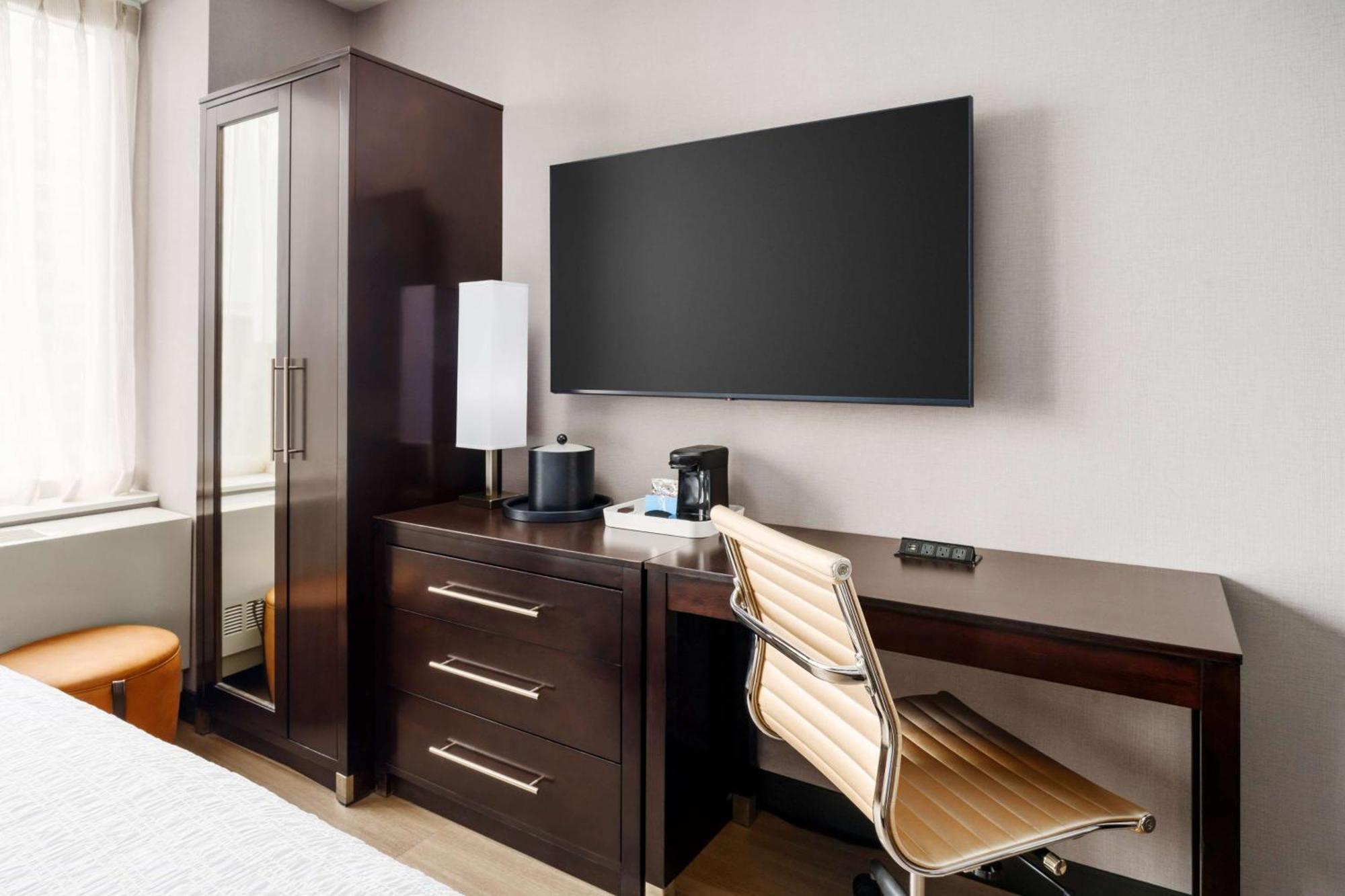 Doppelzimmer mit 2 Doppelbetten