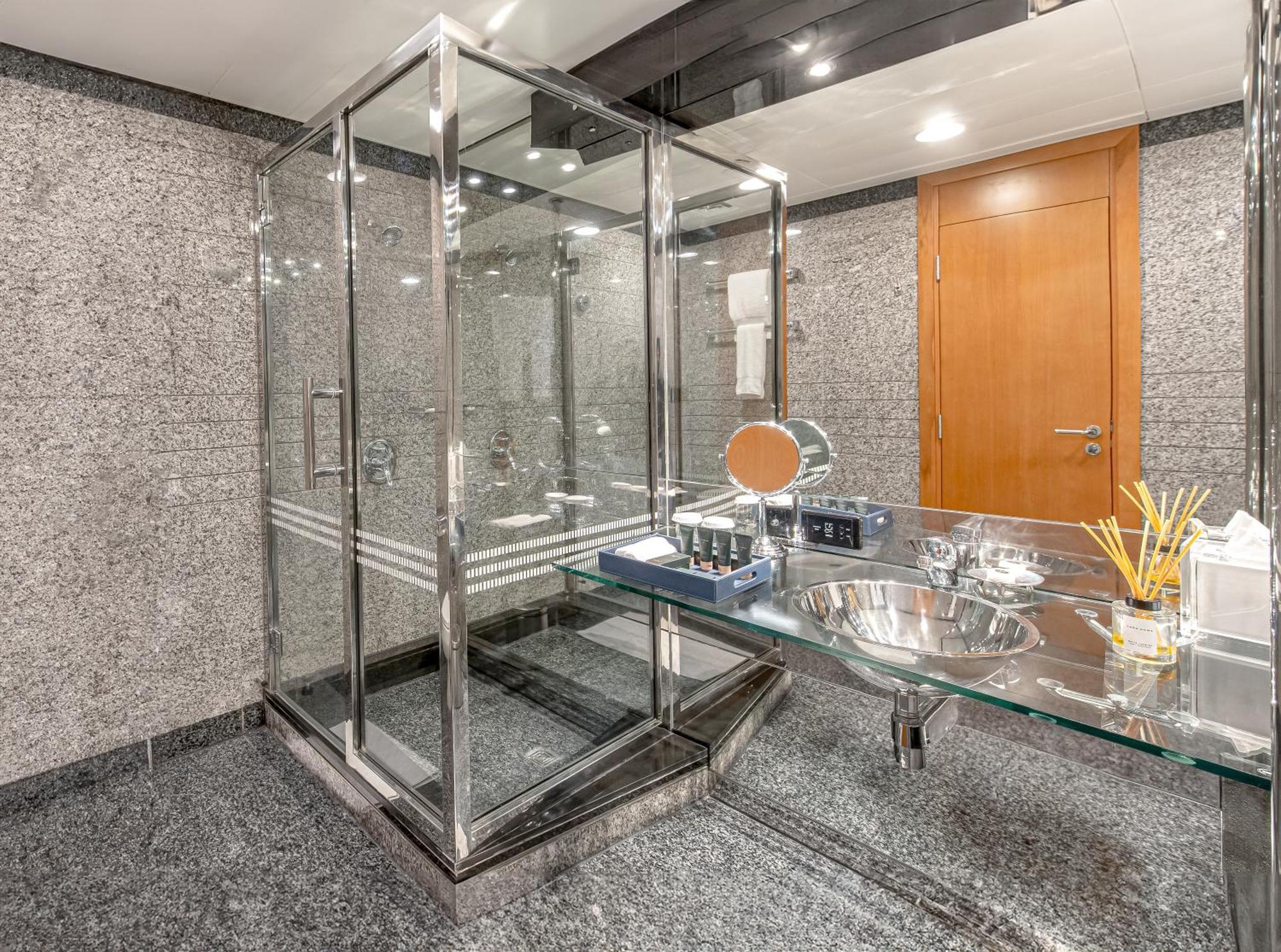 Quarto Deluxe com 2 Camas de Solteiro