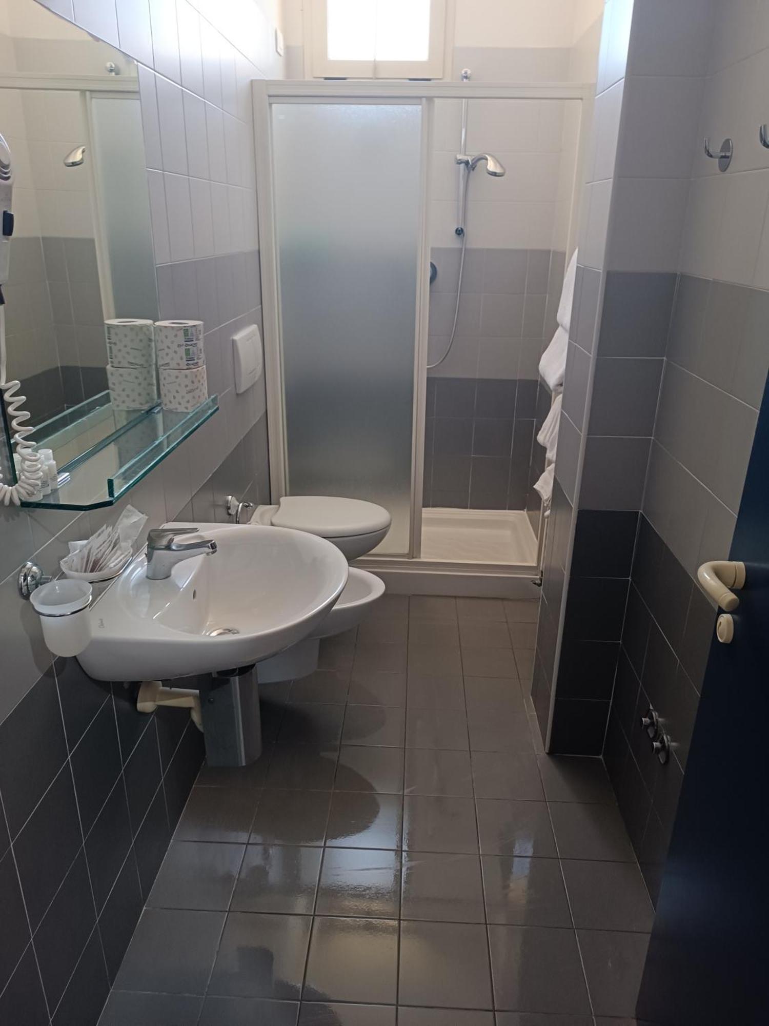 Quadruple Room with Balcony,1601465117:JPEG