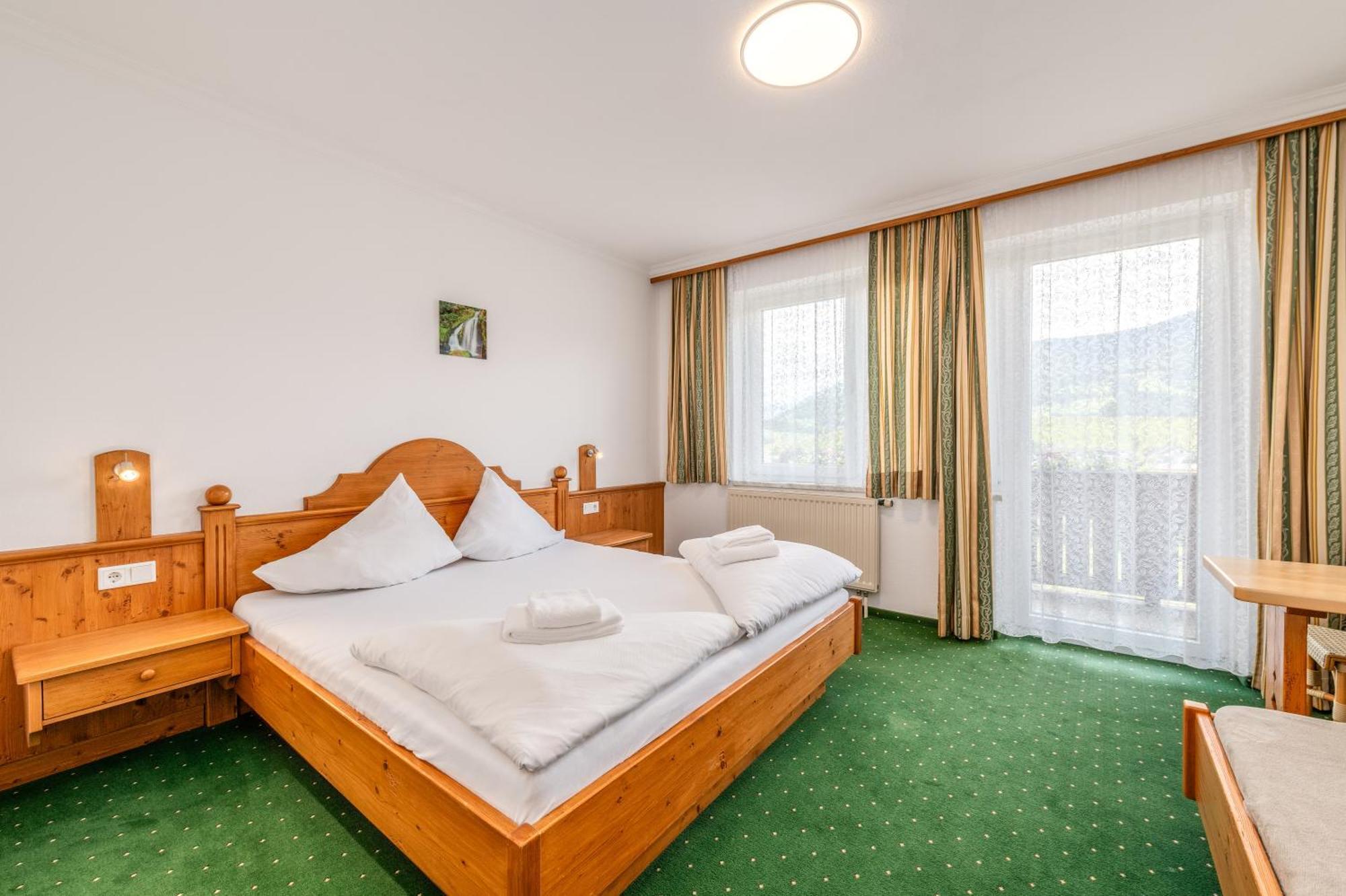 Budget Dreibettzimmer