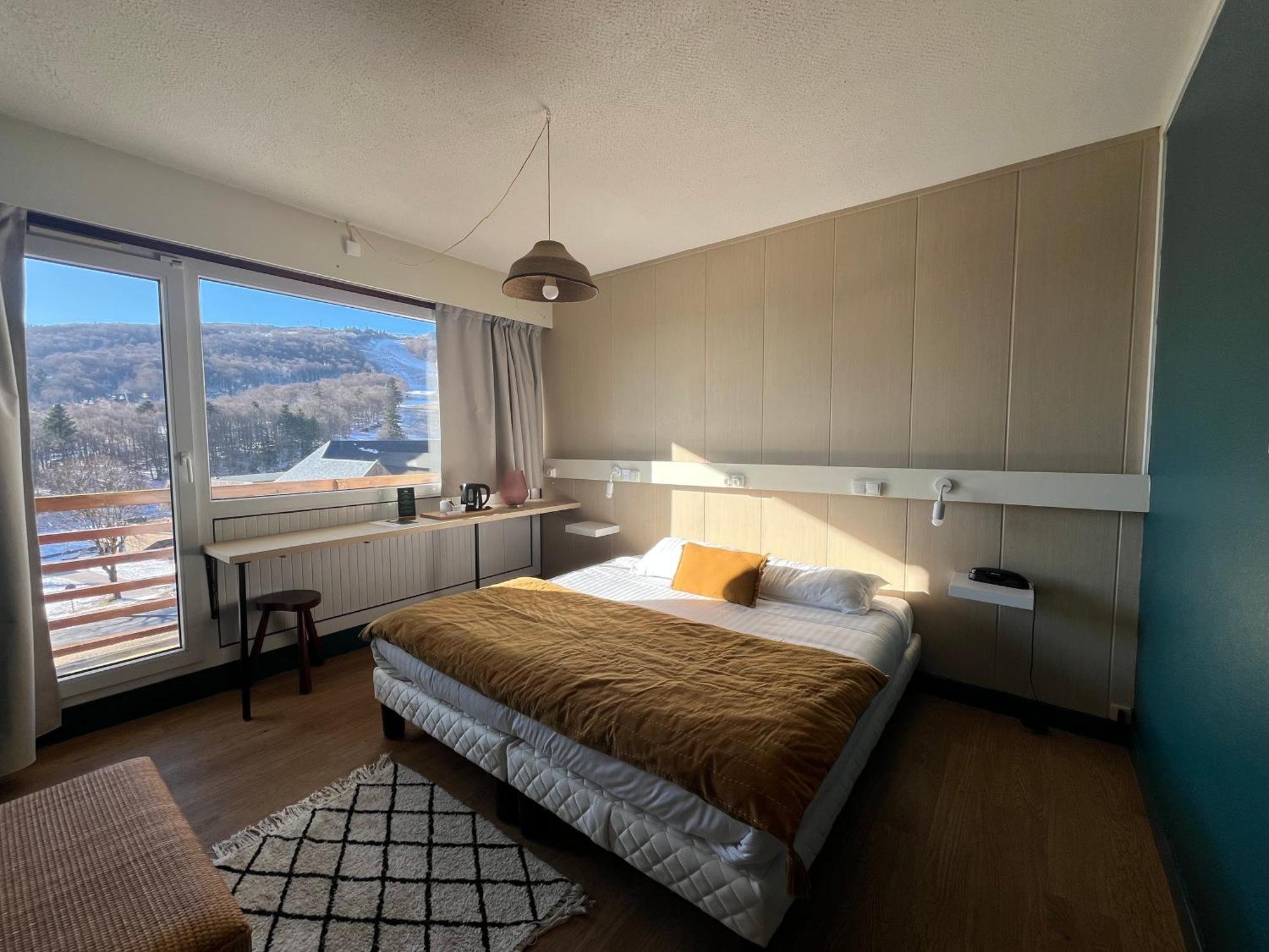 Chambre Double - Vue sur Montagne