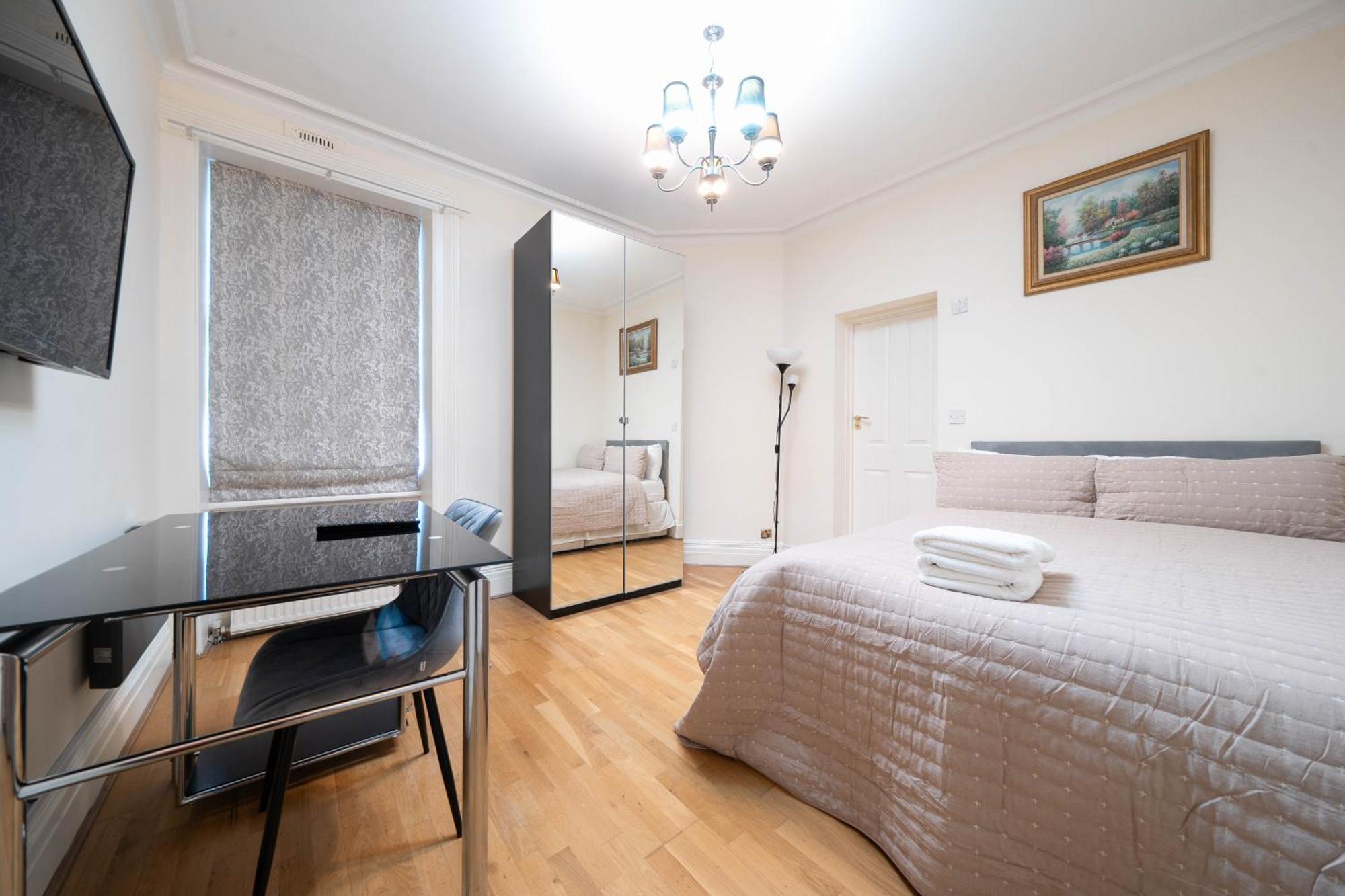 Economy Double Room with Shared Bathroom