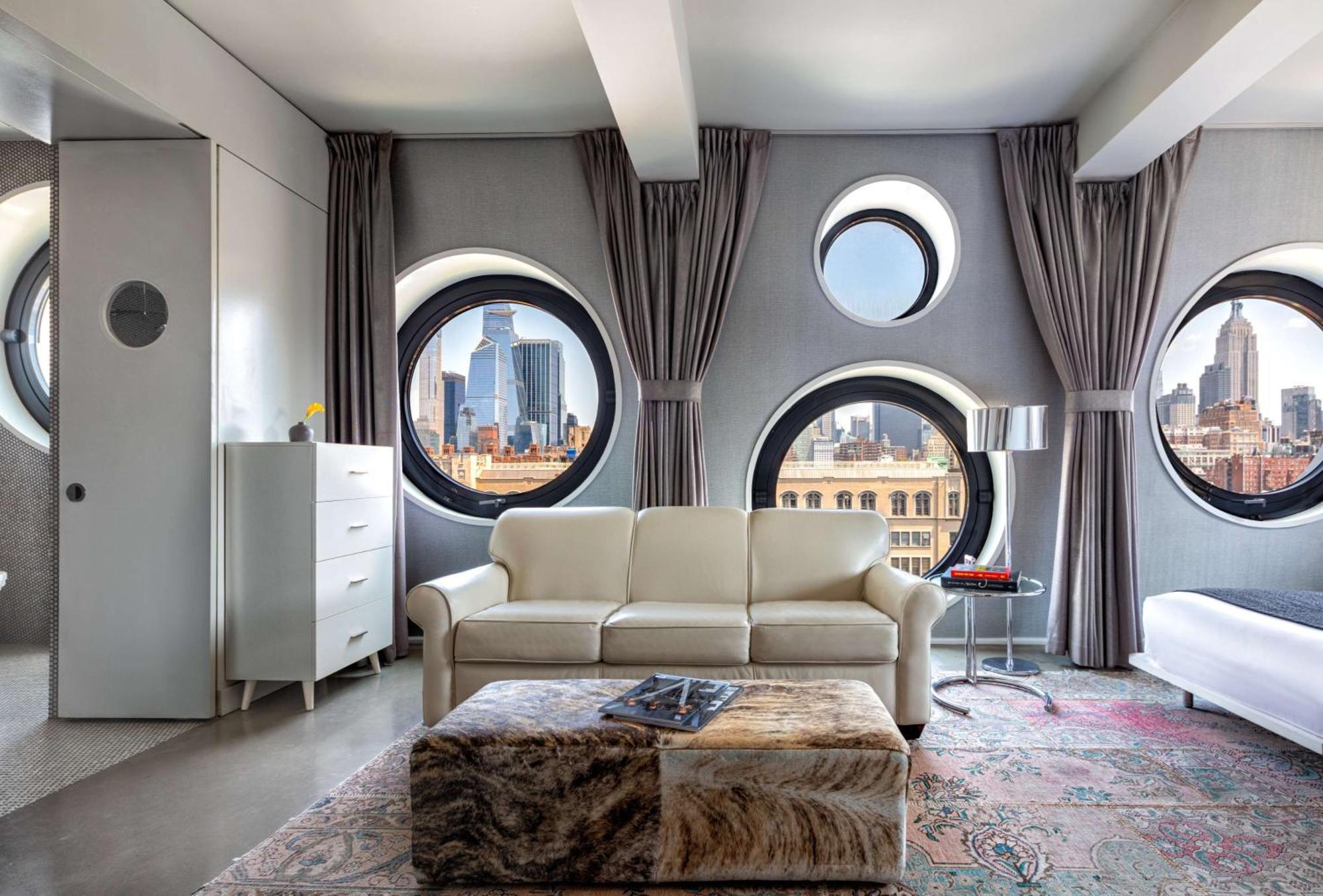Quarto Platinum com Cama King-size