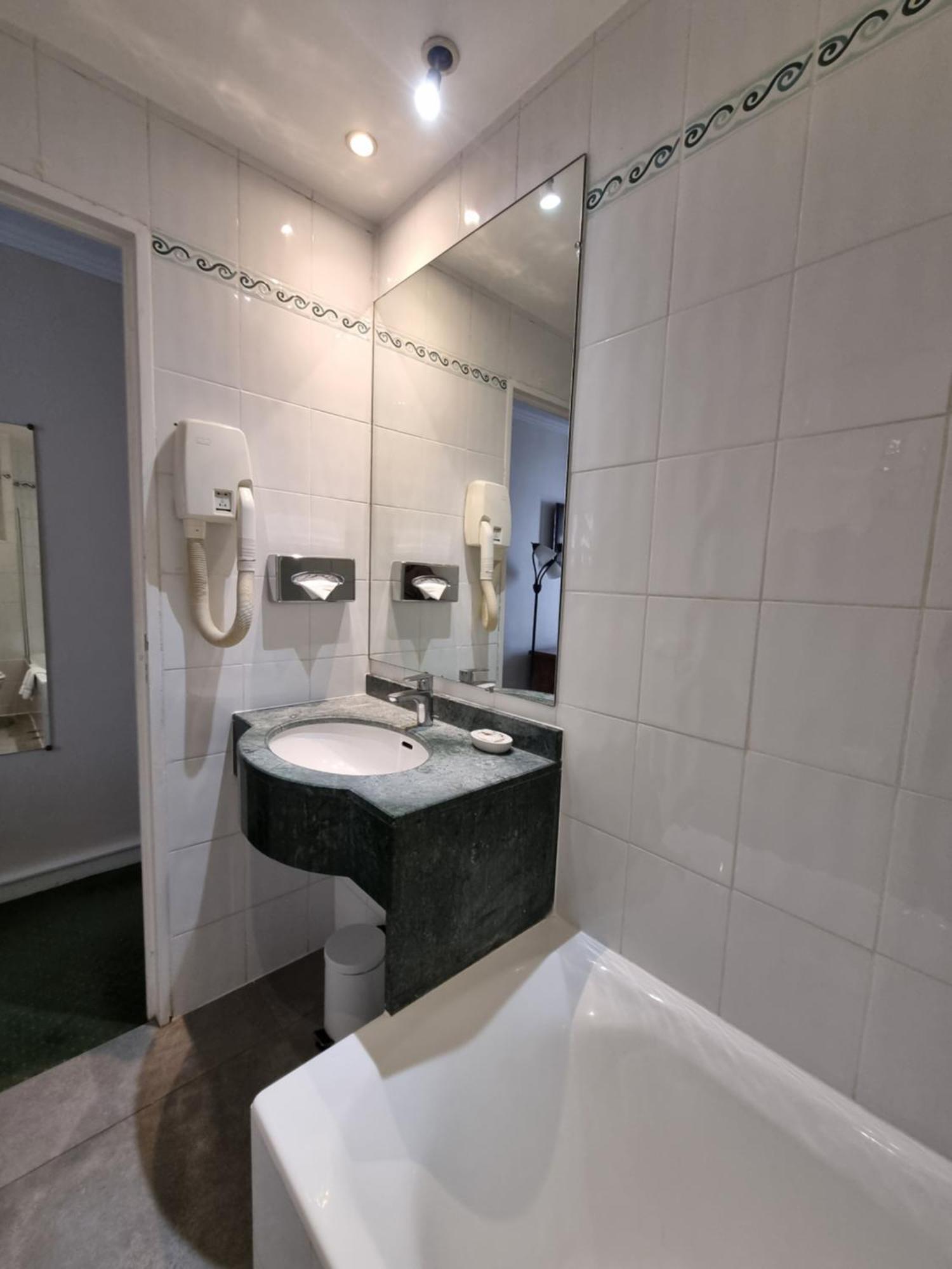 Quarto Duplo Standard
