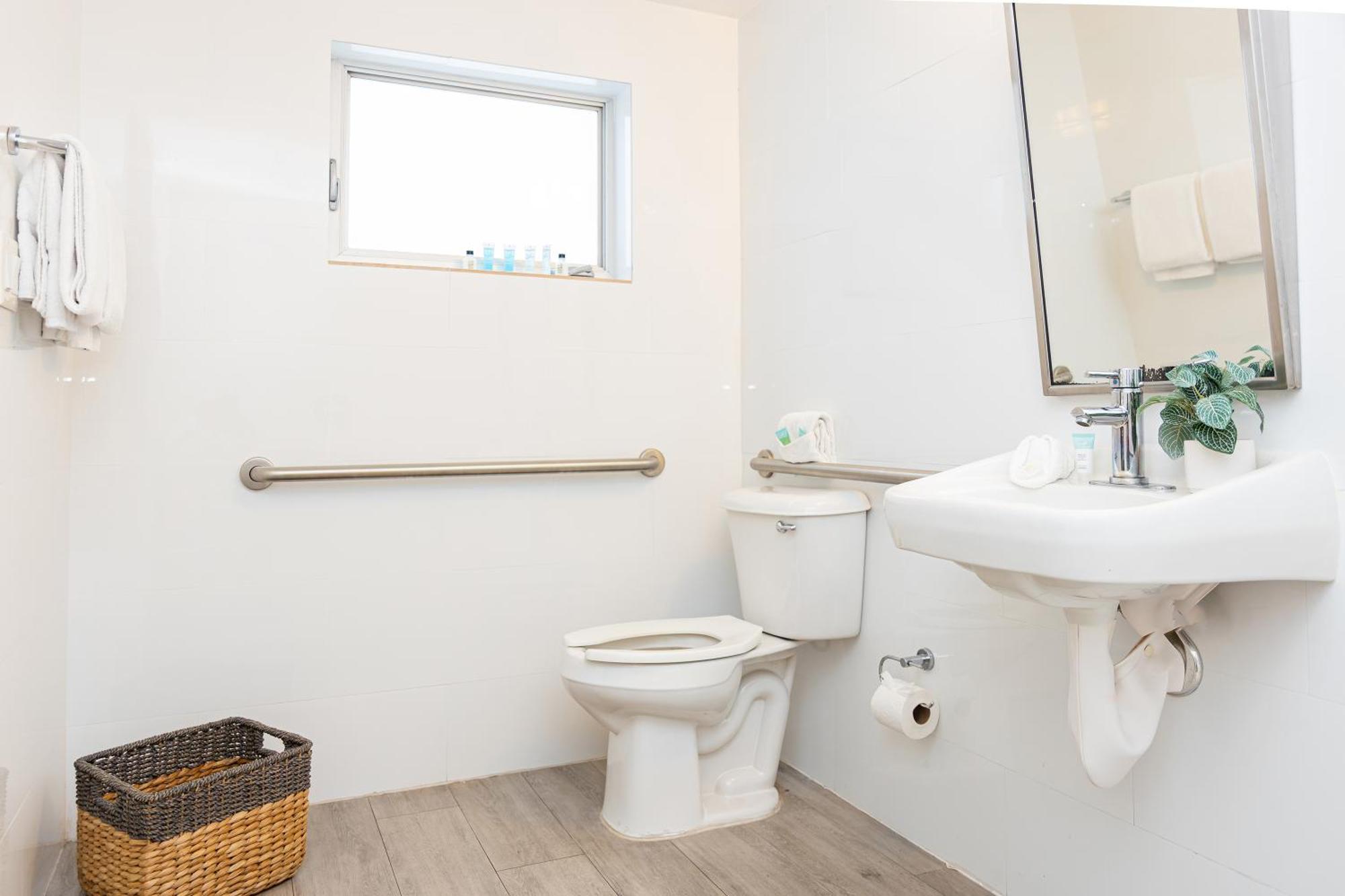 Studio avec 2 Lits Queen-Size - Accessible aux Personnes à Mobilité Réduite