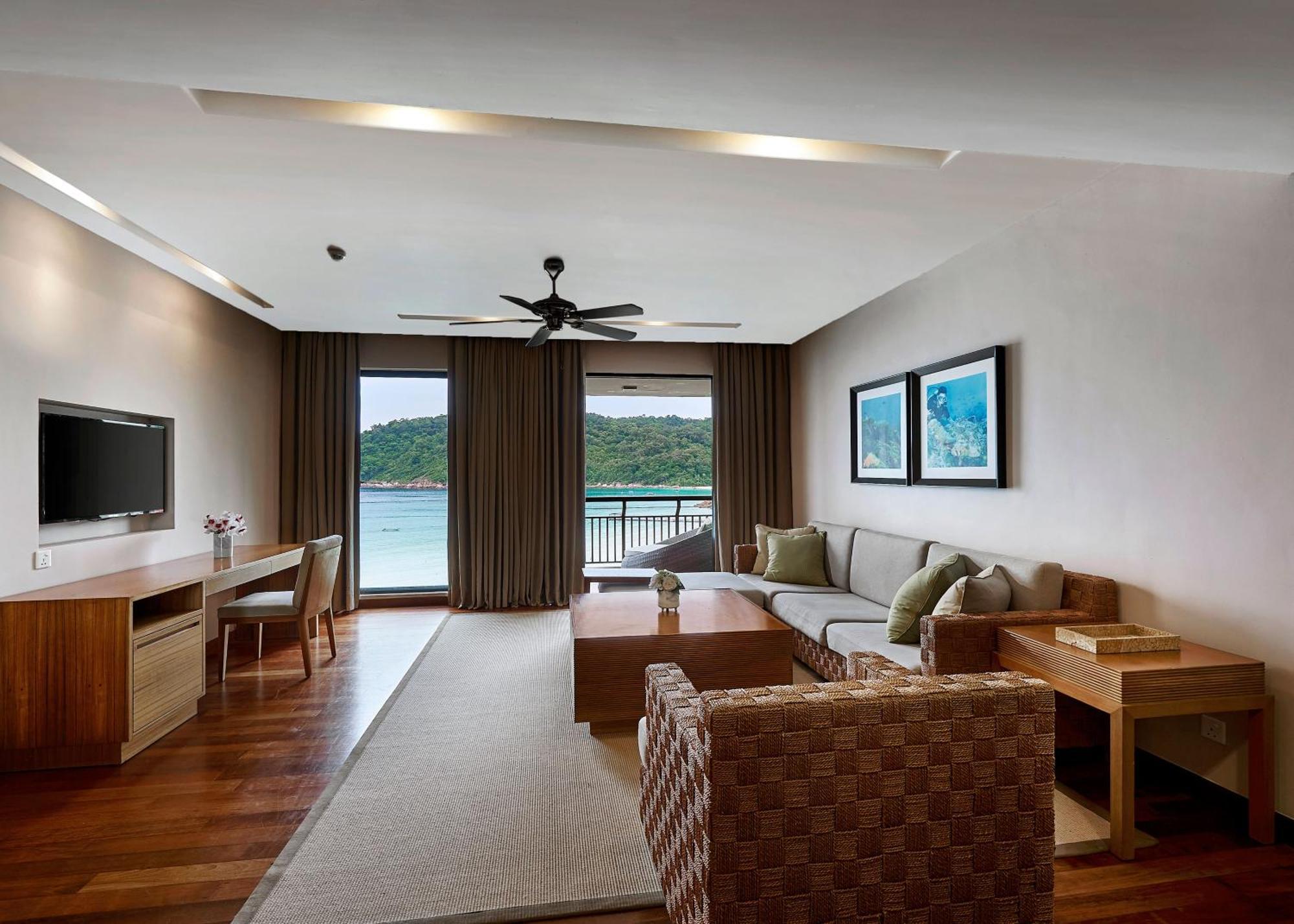 Cliff Bay Suite