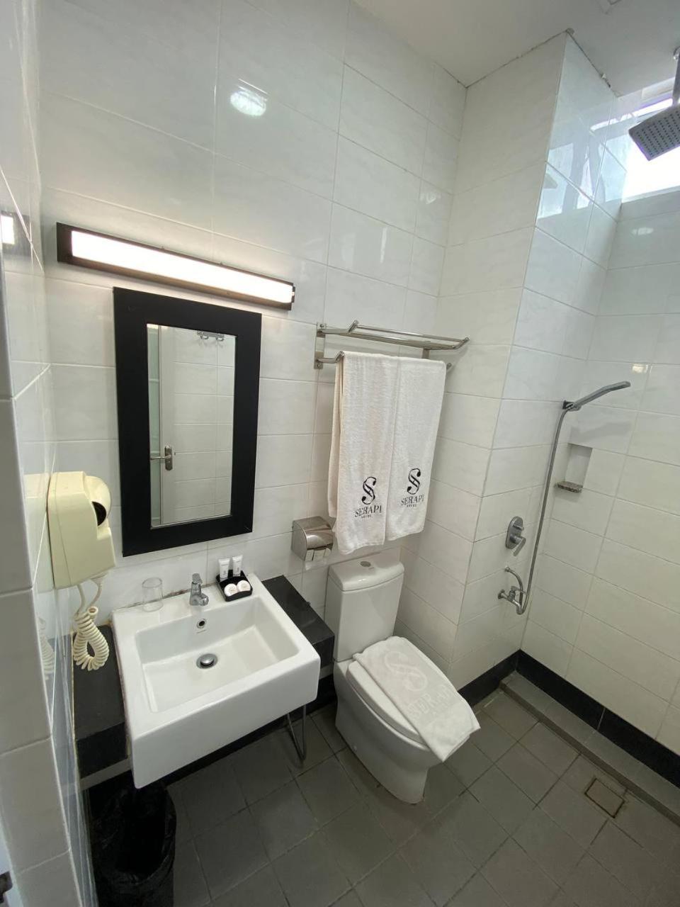 Family Room,1682968407:JPEG