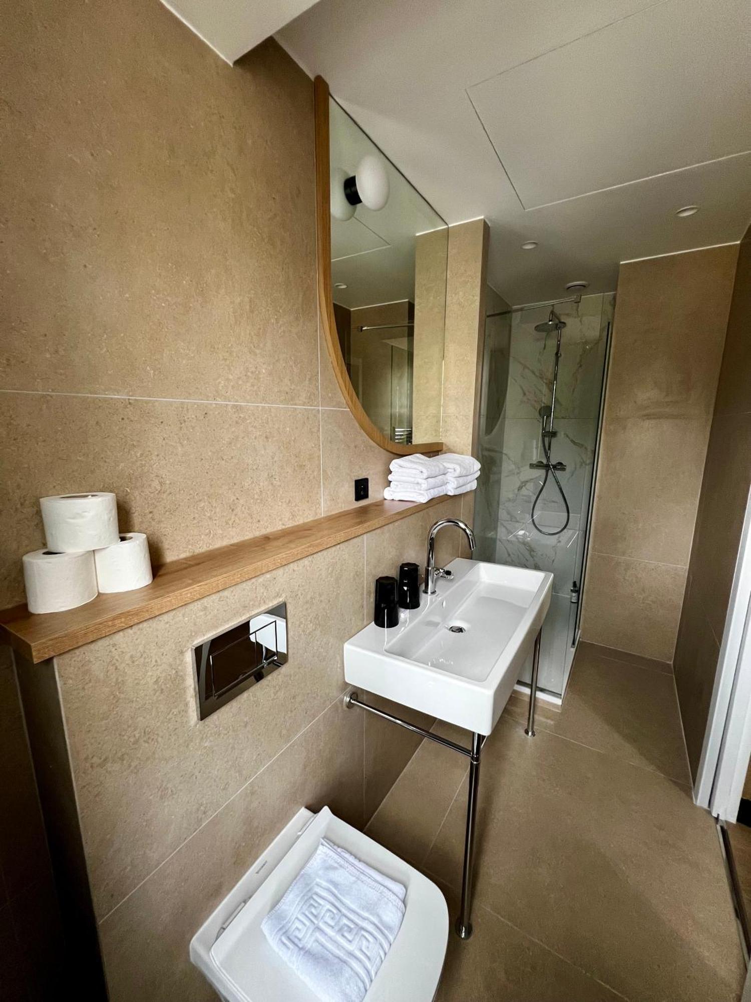 Superior Triple Room one floor by stairs,1685069013:JPEG