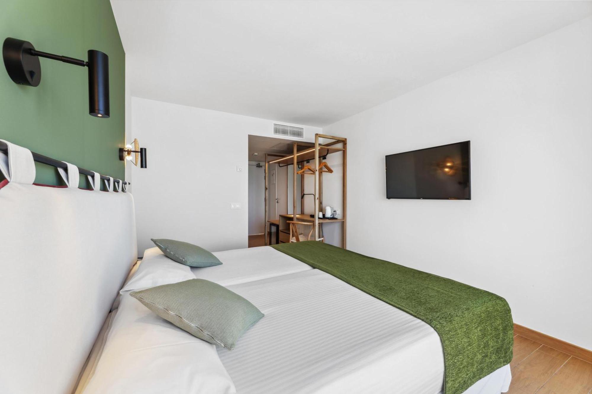 Doppel-/Zweibettzimmer mit Meerblick