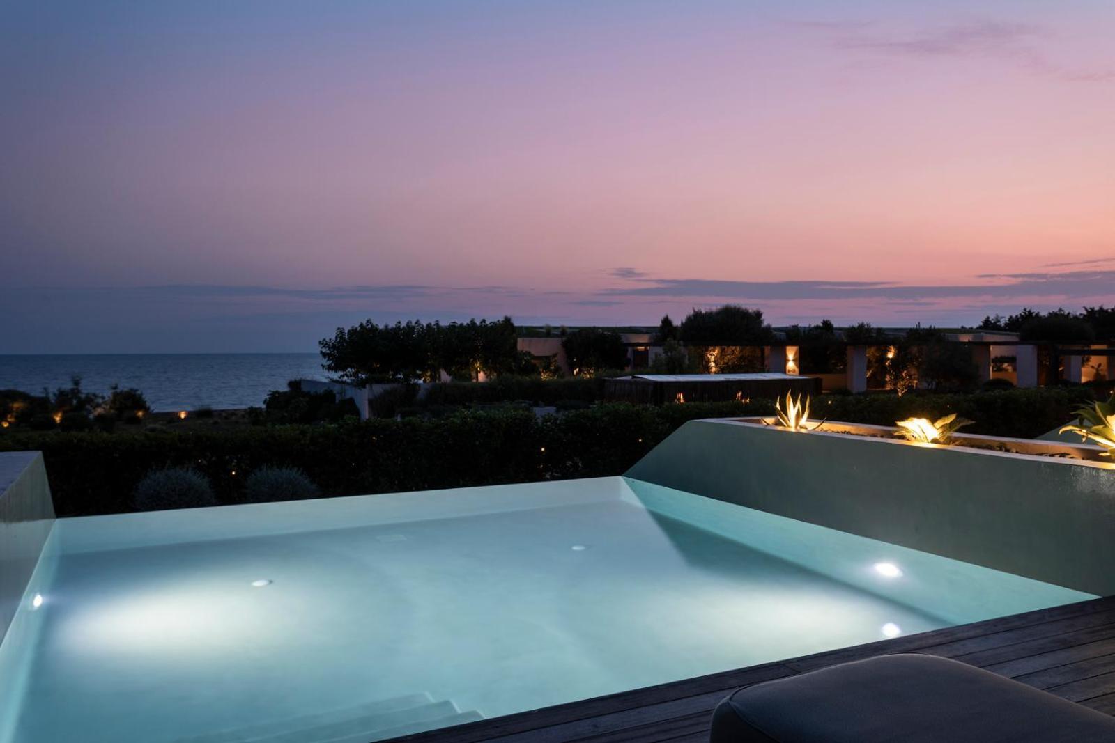 Mellow Pool Suite Sea View,1687588776:JPEG