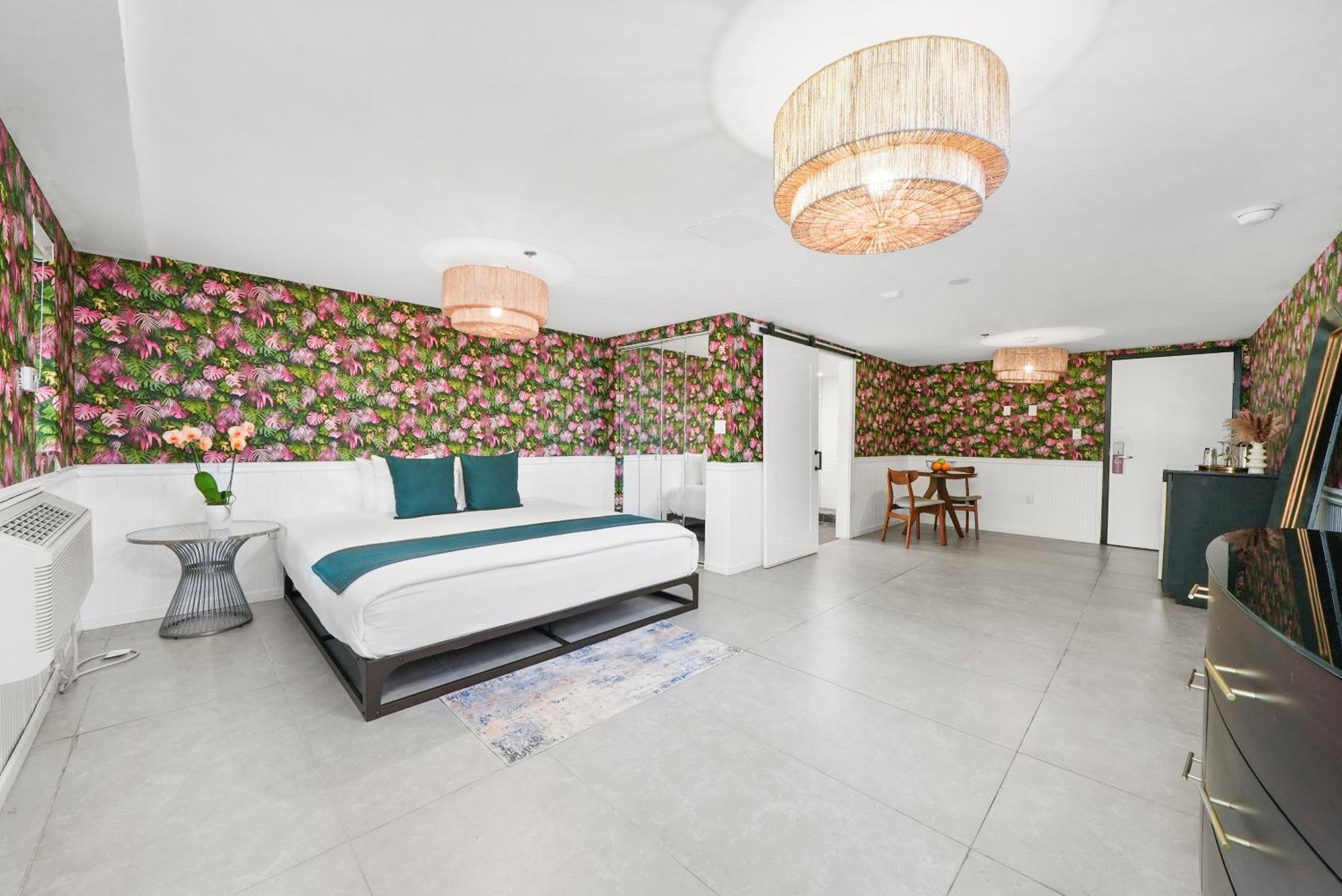 Quarto Superior com Cama Queen-size