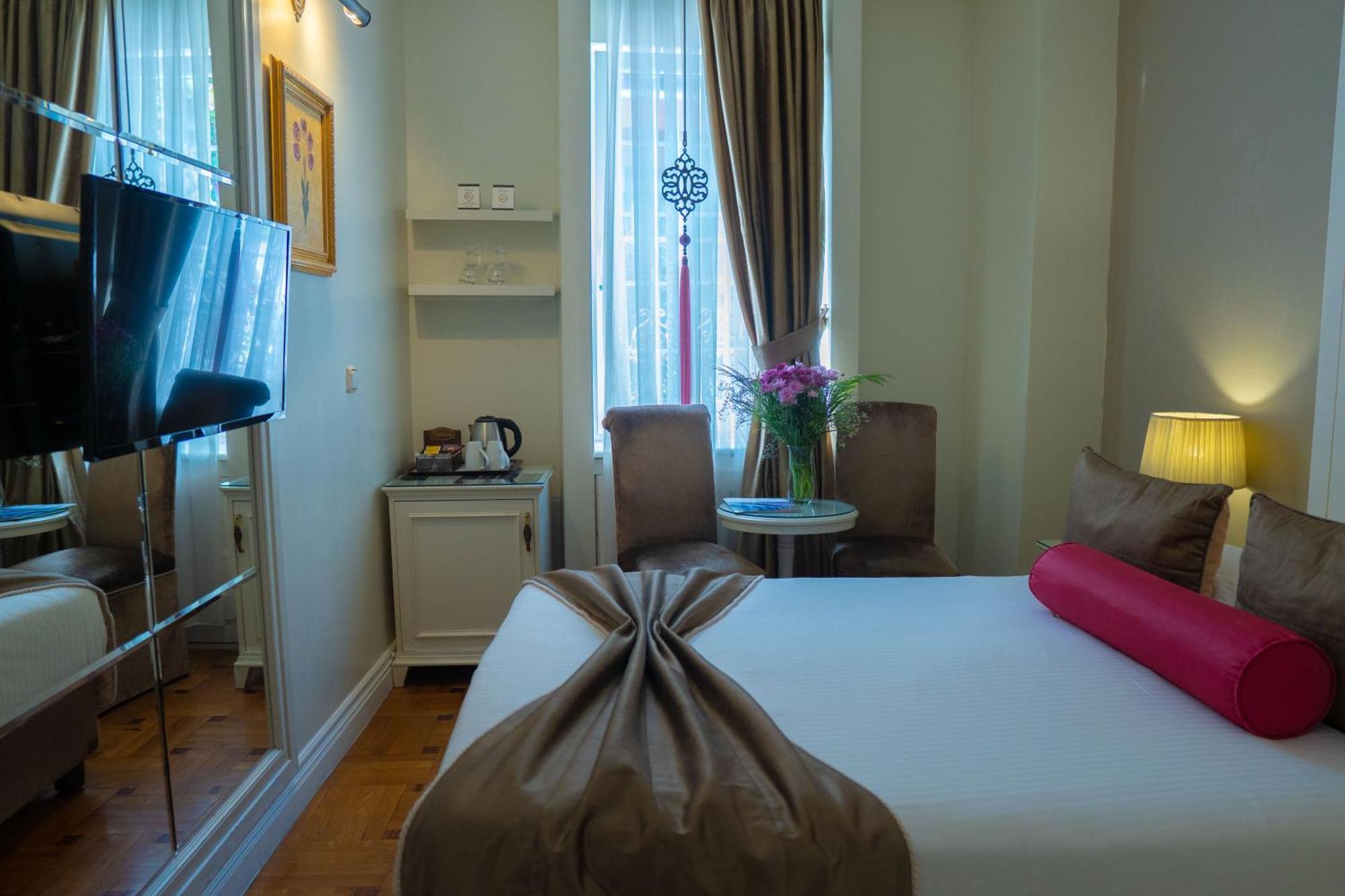 Camera Matrimoniale/Doppia con Letti Singoli