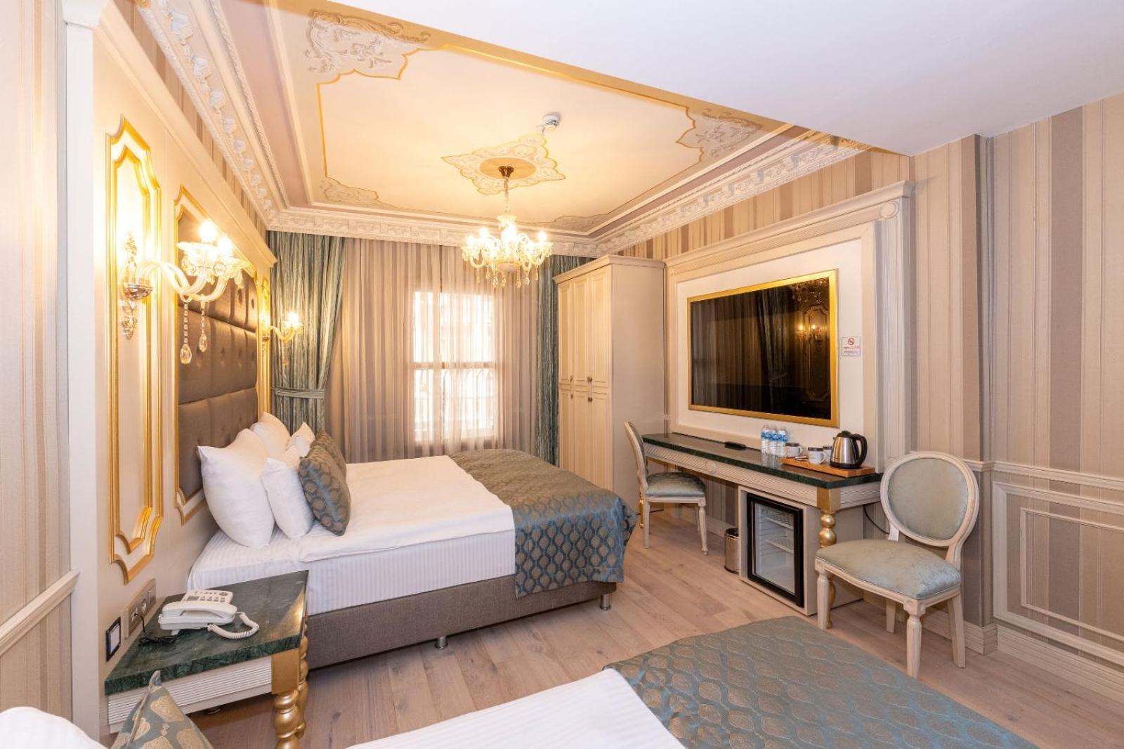 Deluxe Triple Room,779586423:JPEG
